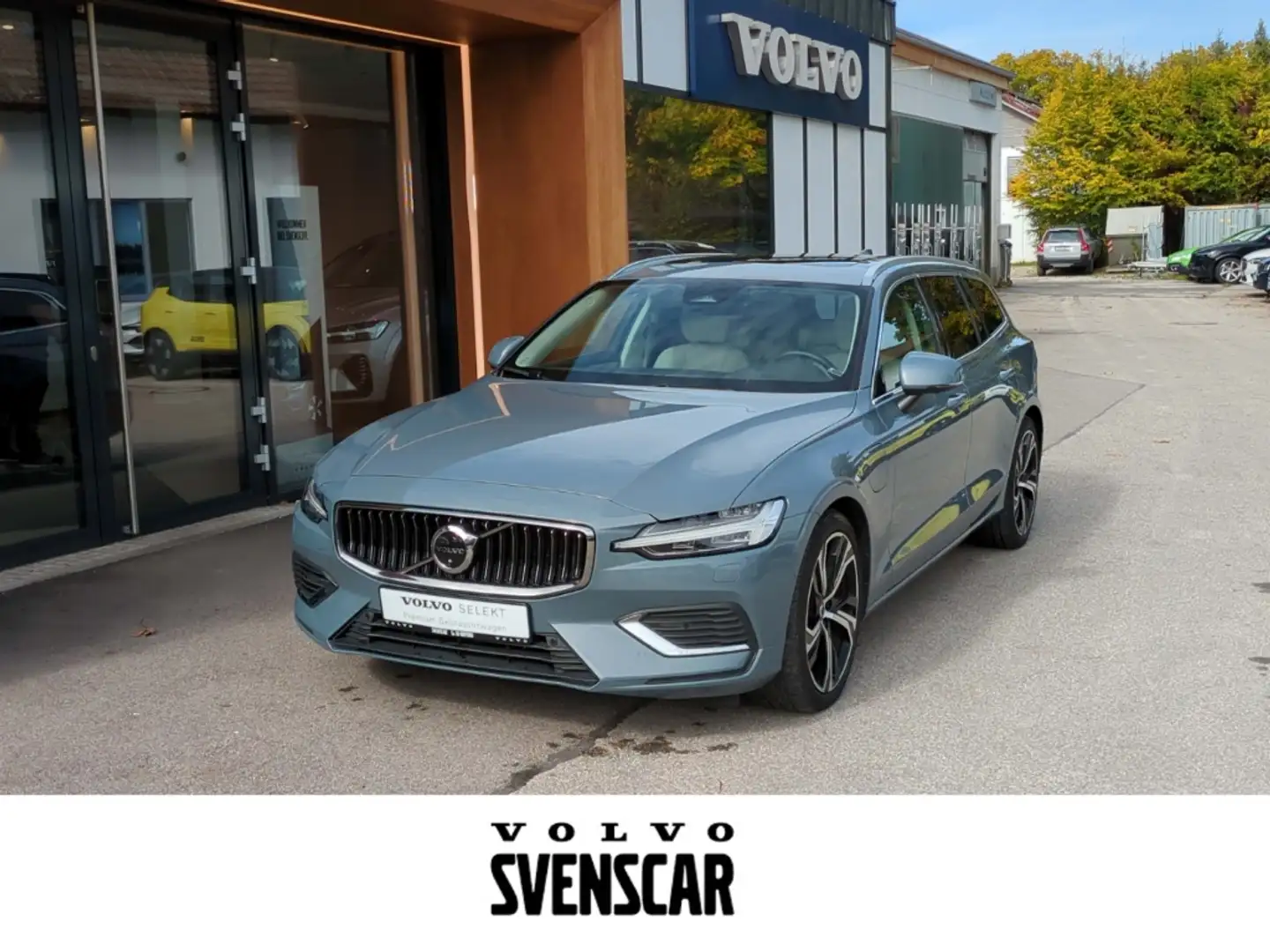Volvo V60 Plus Bright Recharge Plug-In Hybrid AWD T6 Twin En Grau - 1