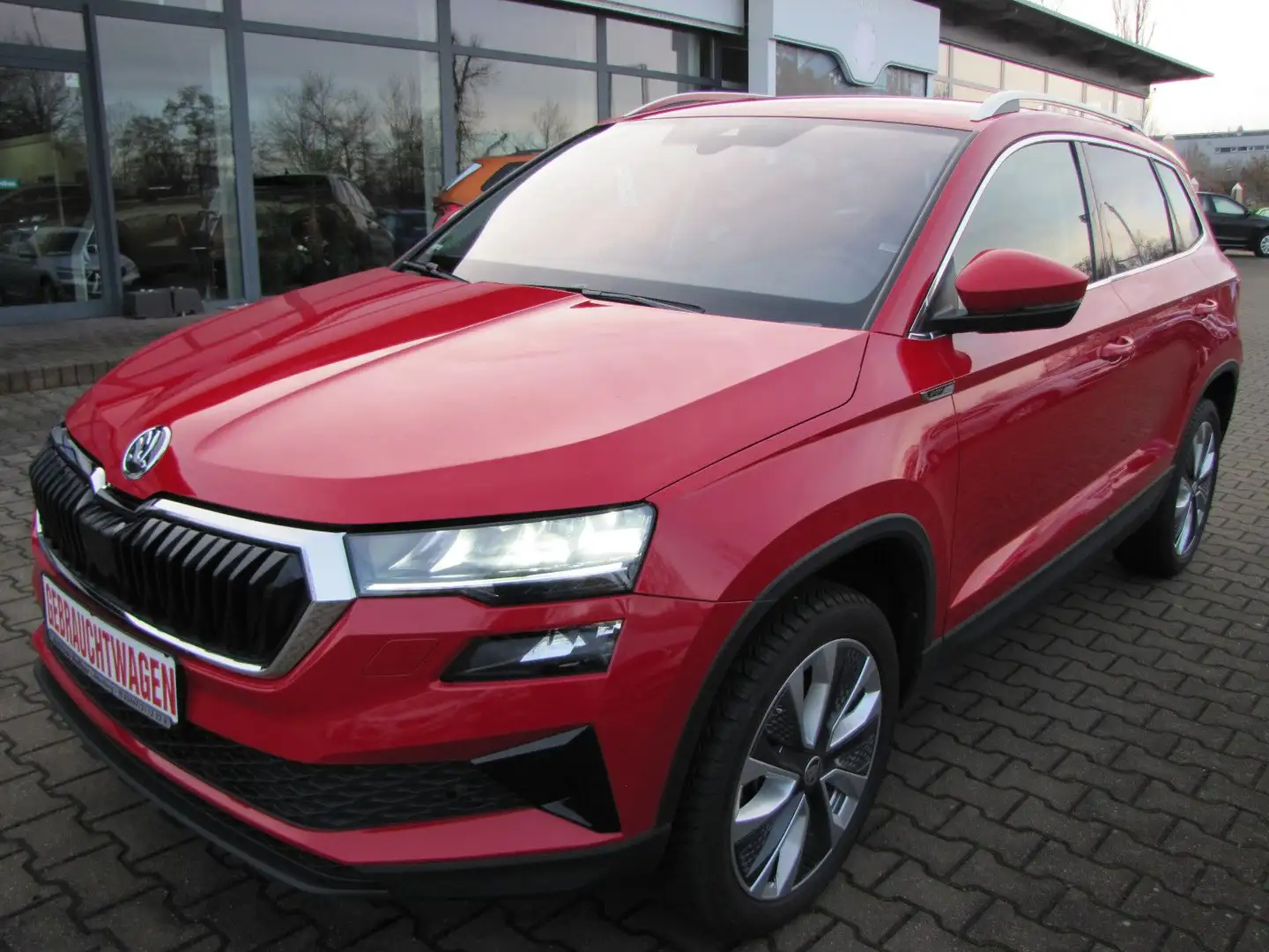 Skoda Karoq Style DSG Rot - 1