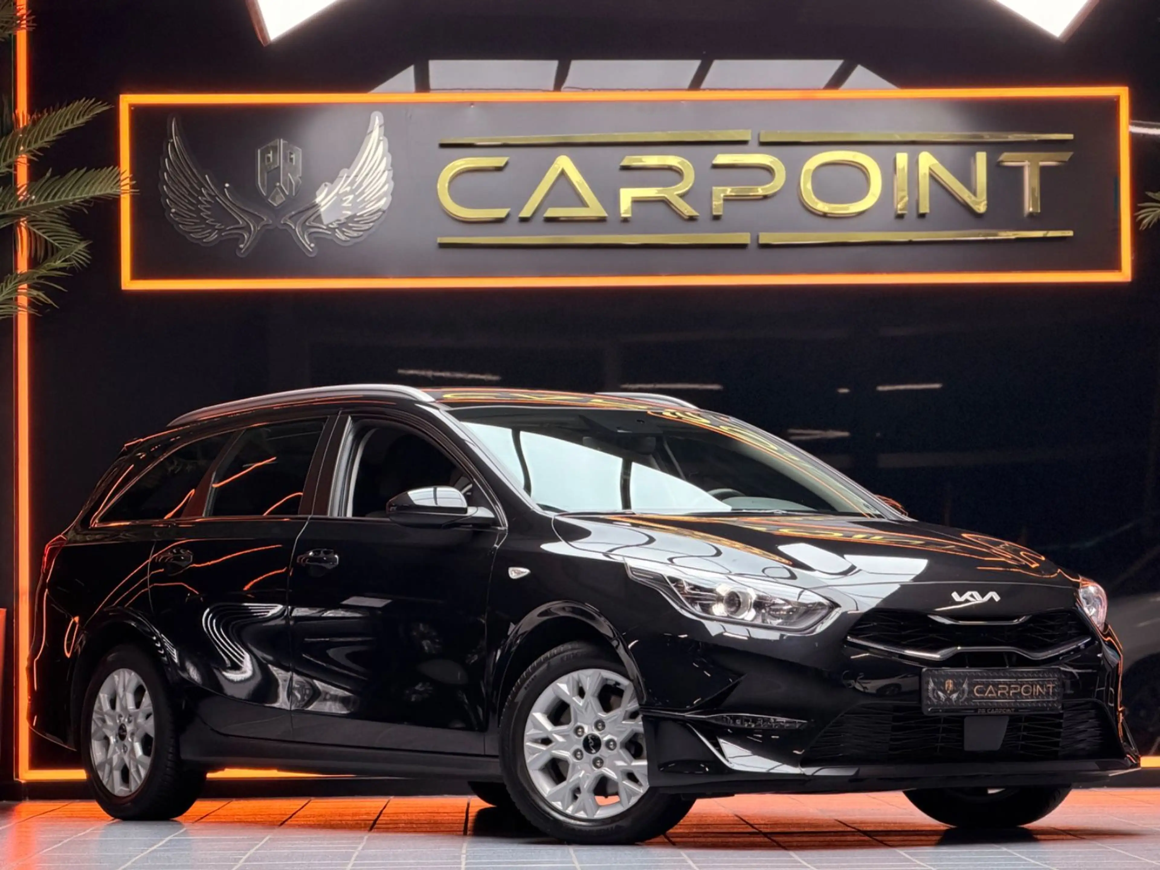 Kia Ceed / cee'd LED 1.5l/BT/LHZ/CAM/CarPlay/ — photo 7