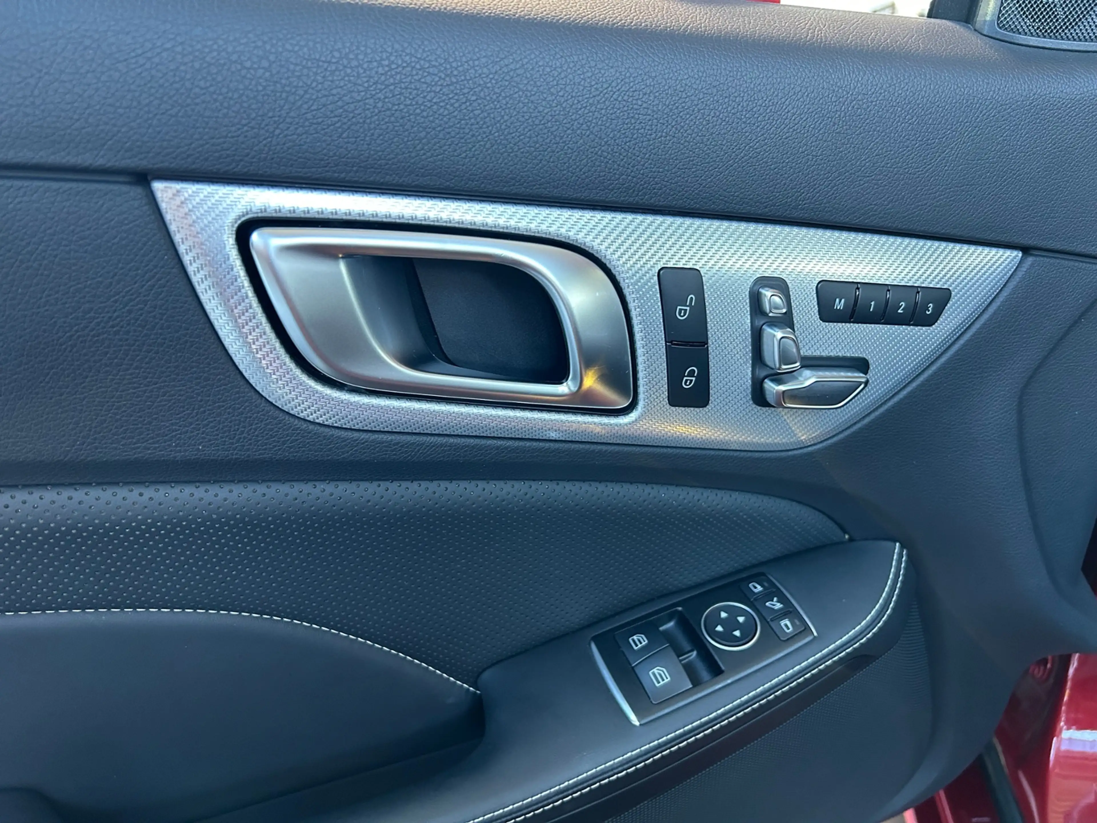 Mercedes-Benz SLC 300 Roadster AMG Line KLIMA LED NAVI — photo 11