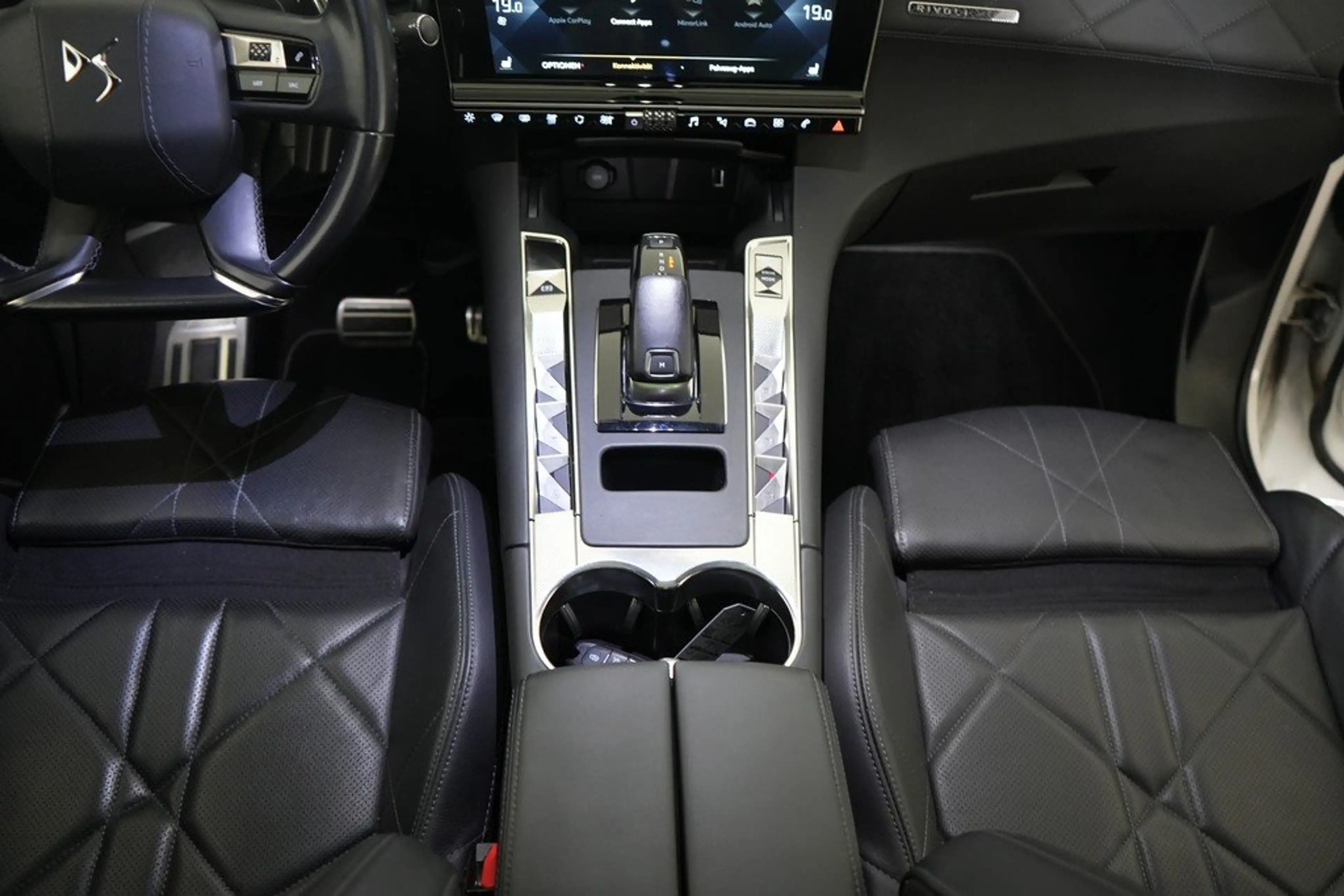 DS Automobiles DS 7 Crossback 1.6 PureTech Be Chic GRA Kamera — photo 14
