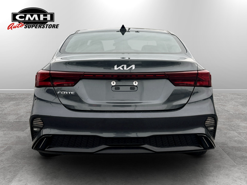 2024 Kia Forte EX — photo 5