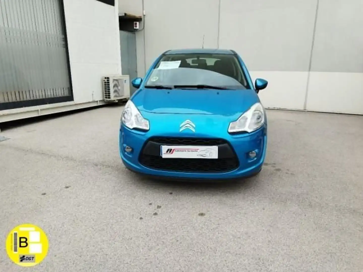 Citroen C3 1.4HDi Attraction 70 Blanco - 2