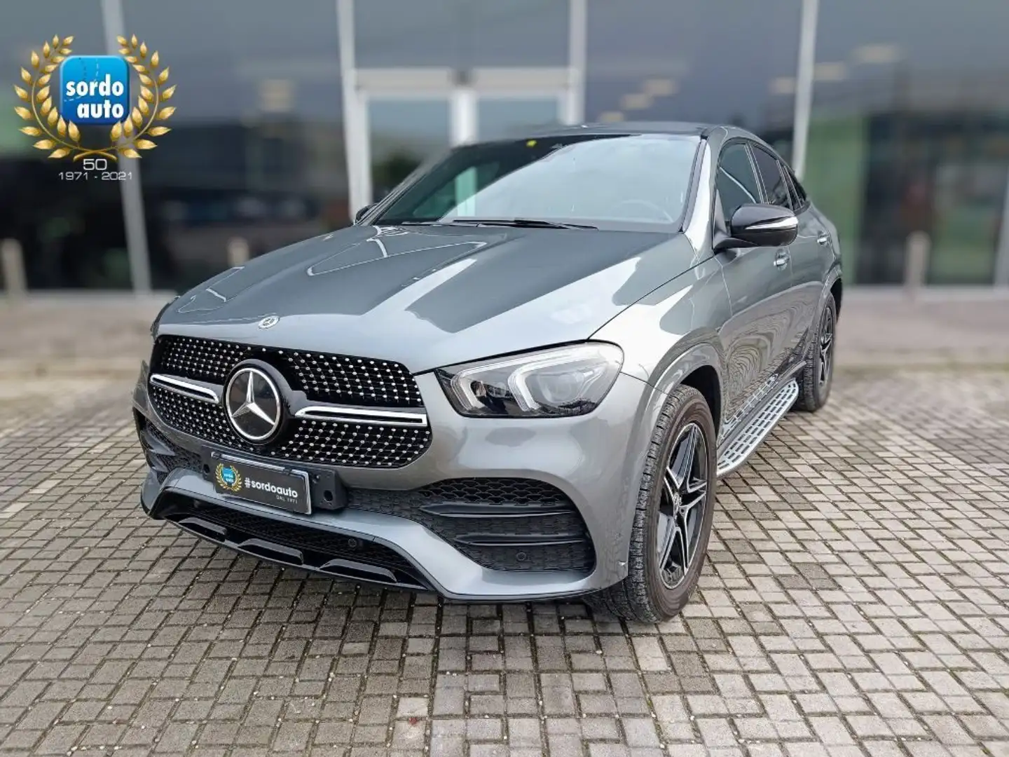 Mercedes-Benz GLE 300 d 4Matic Mild Hybrid Coupé AMG Line Premium Gris - 1