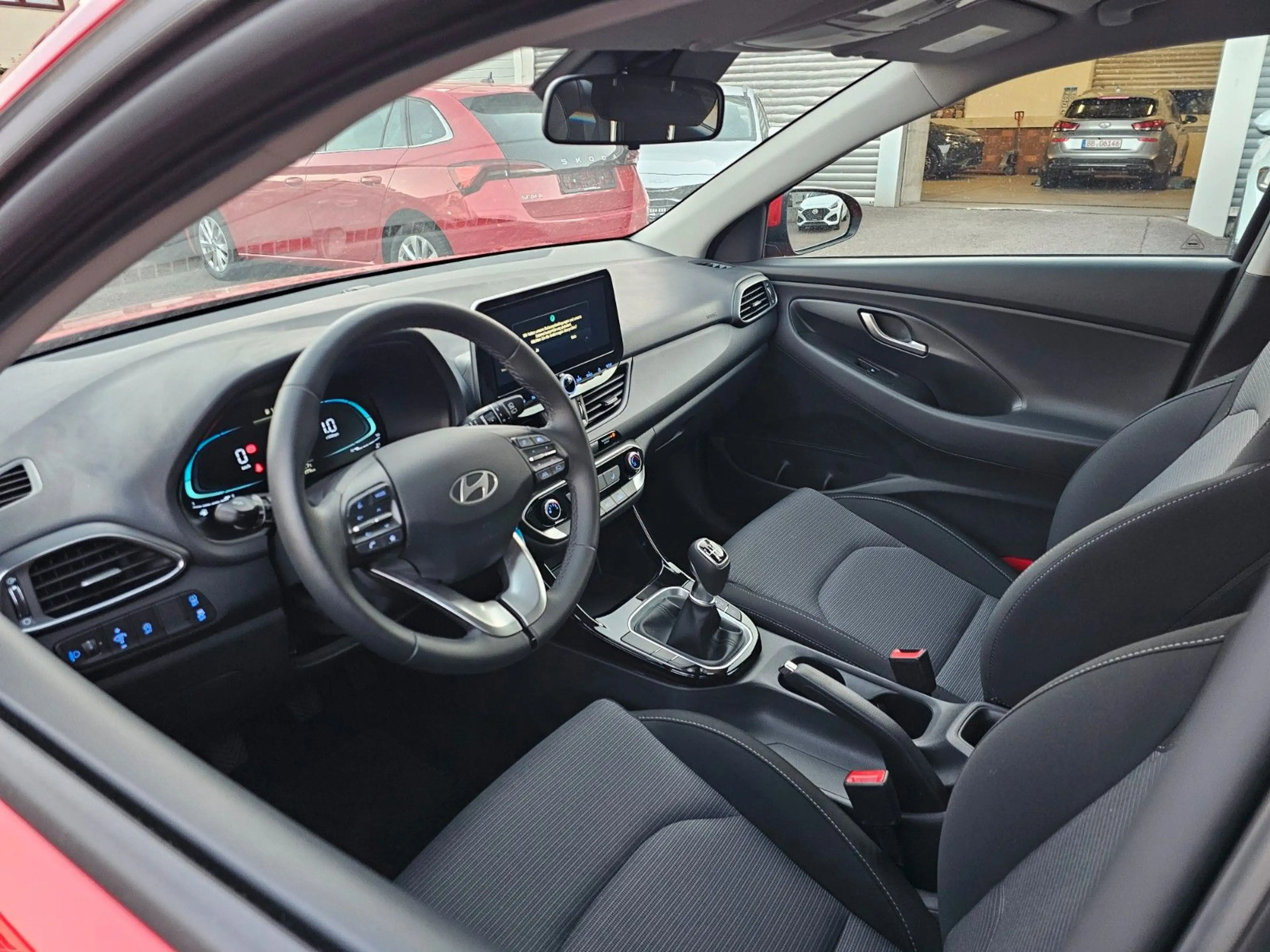 Hyundai i30 1.0 T-GDI Family — photo 12