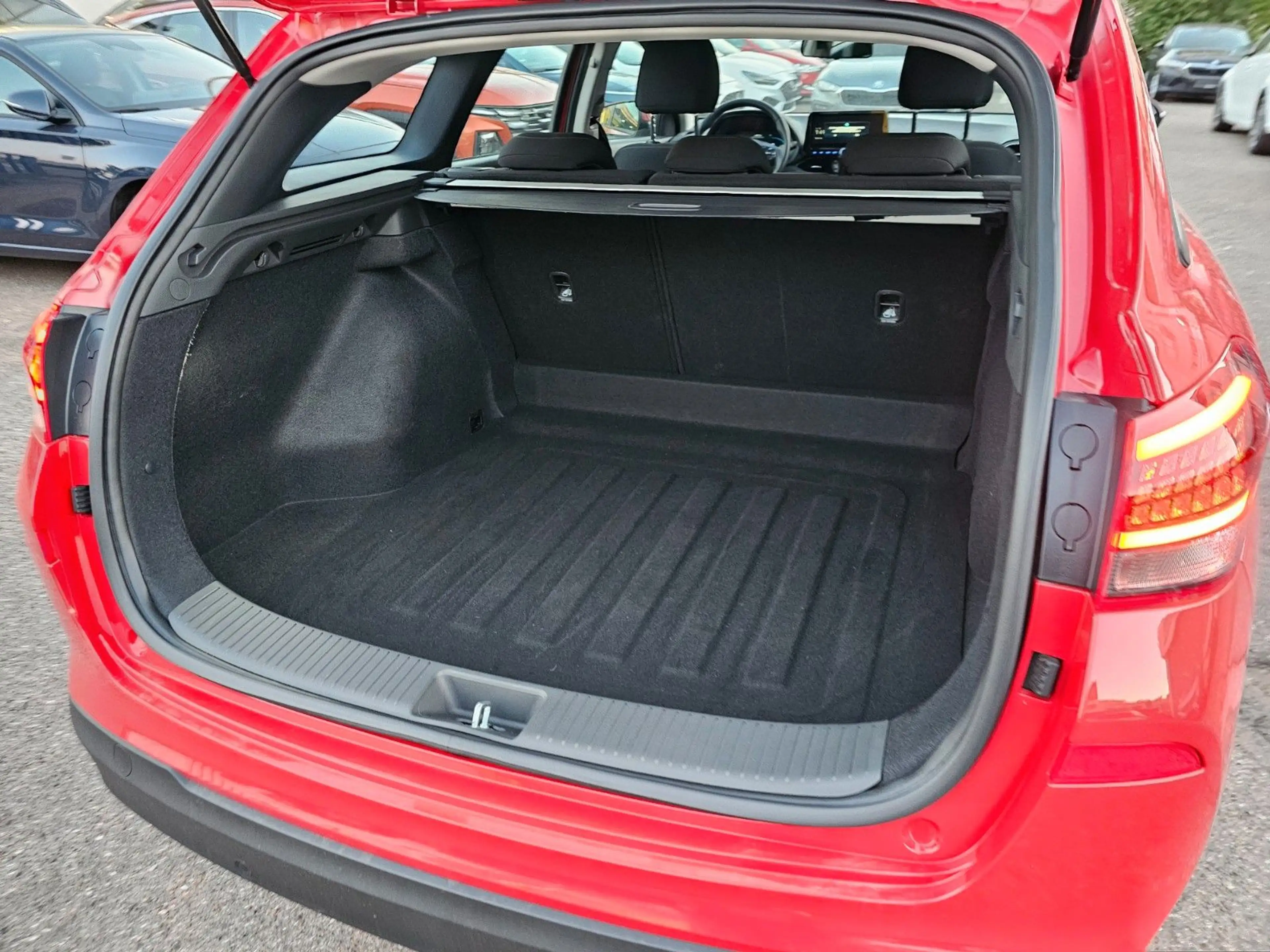 Hyundai i30 1.0 T-GDI Family — photo 9
