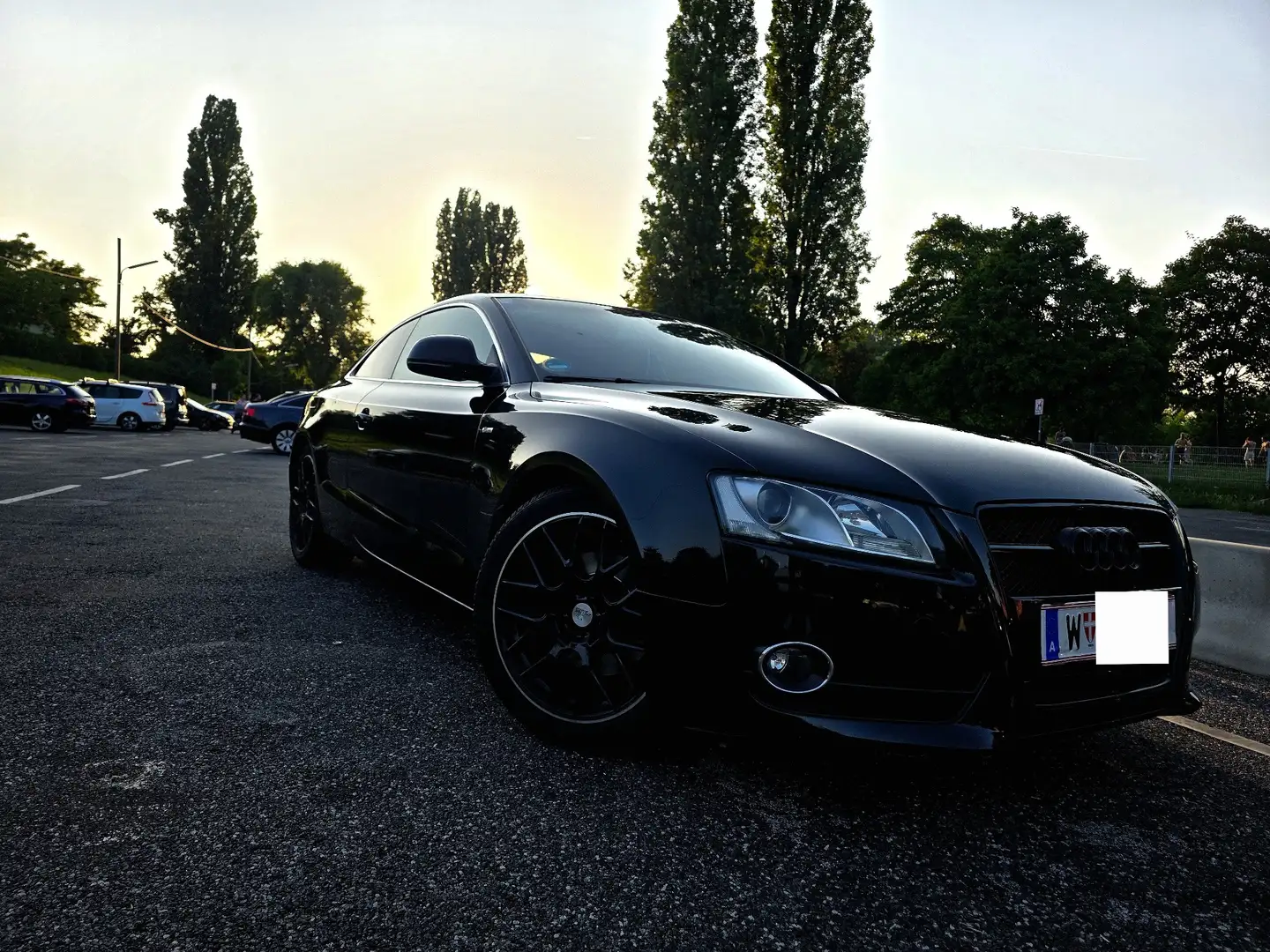 Audi A5 Coupé 1,8 T FSI Schwarz - 1