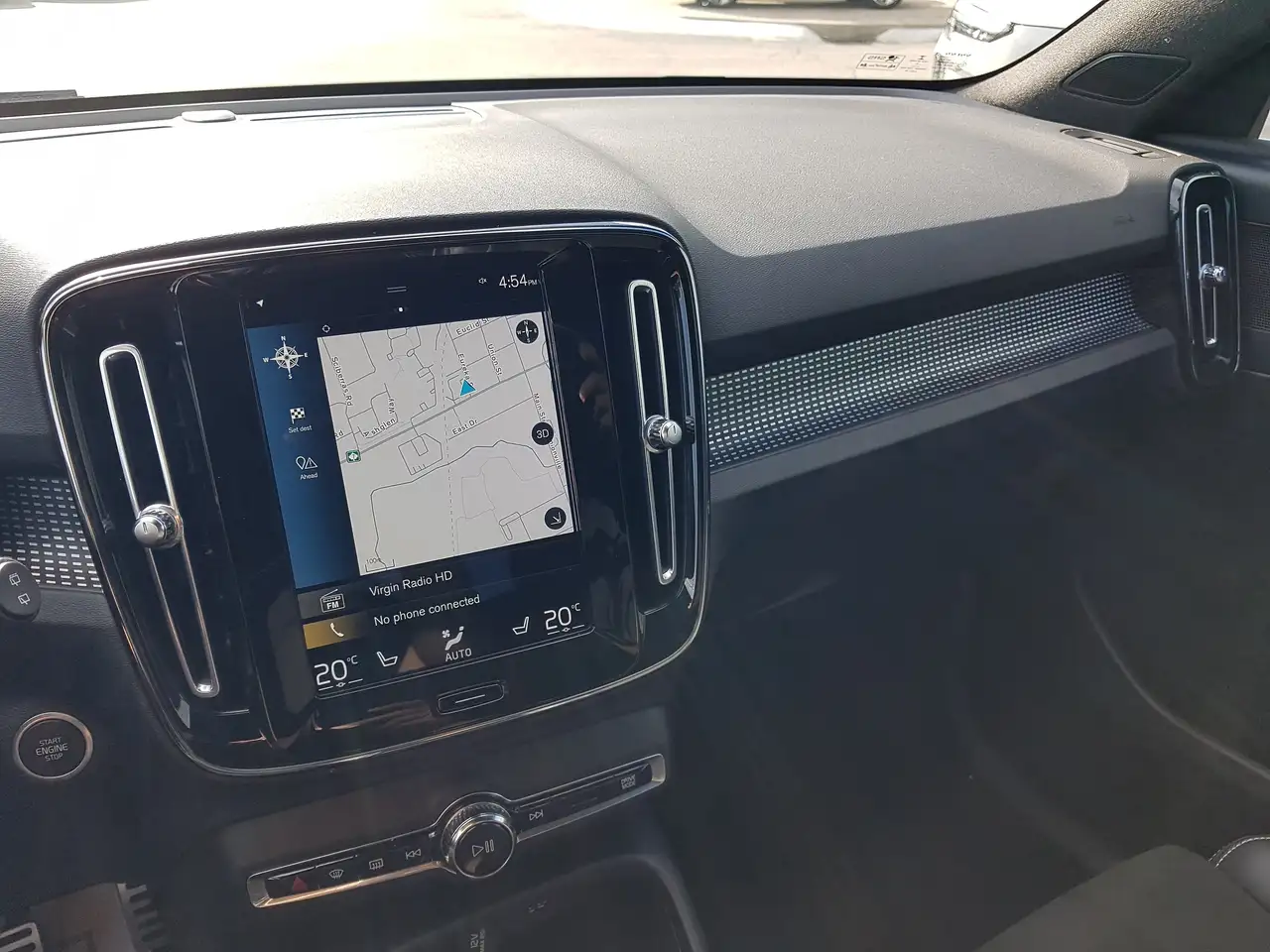 Volvo XC40 снимка Volvo XC40