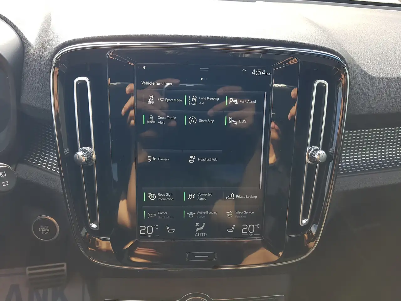 Volvo XC40 снимка Volvo XC40