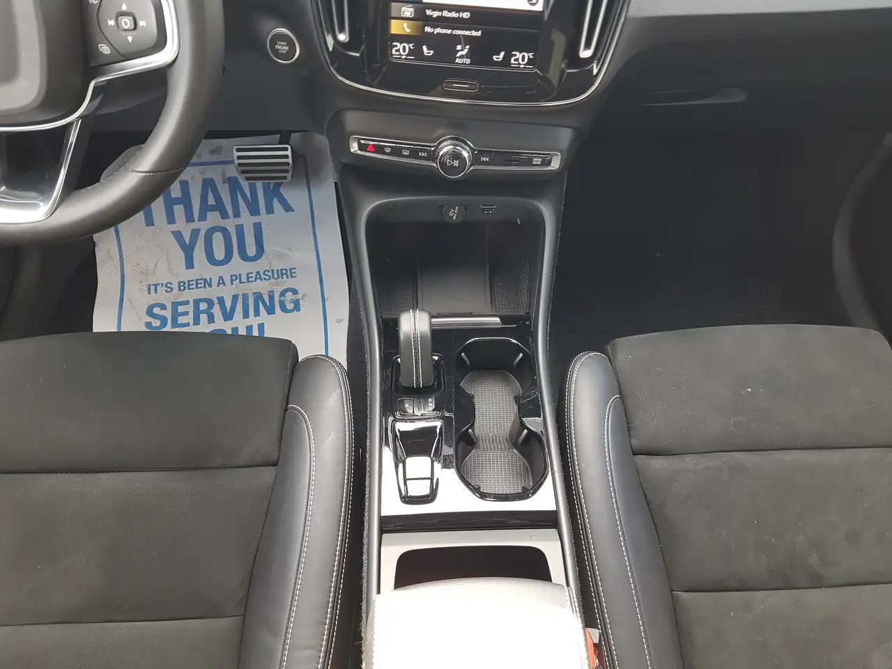 Volvo XC40 снимка Volvo XC40