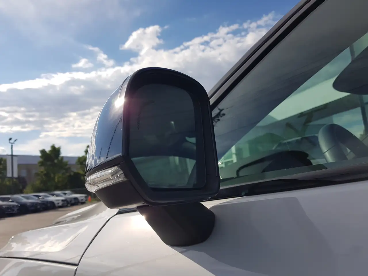 Volvo XC40 снимка Volvo XC40