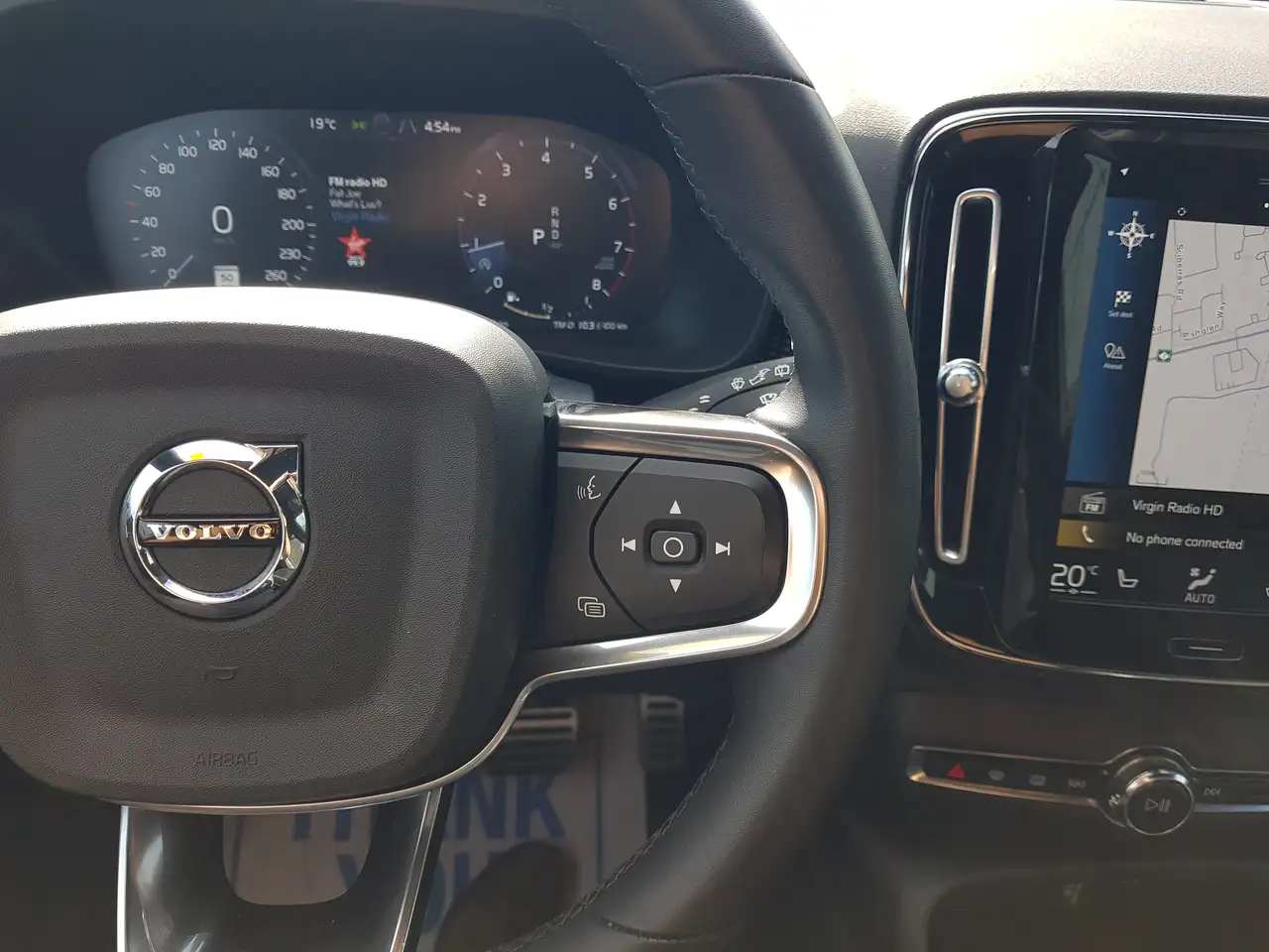 Volvo XC40 снимка Volvo XC40