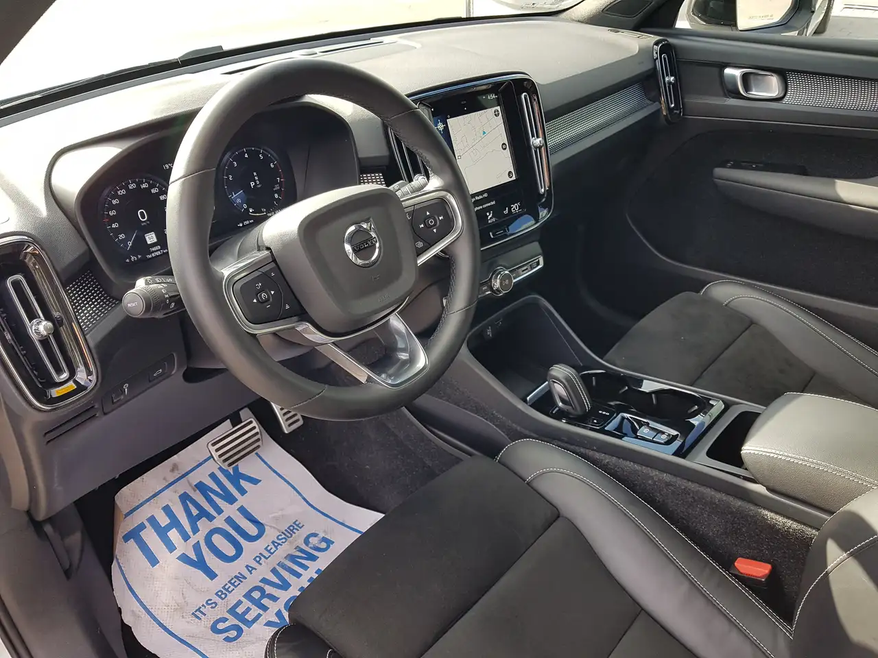 Volvo XC40 снимка Volvo XC40