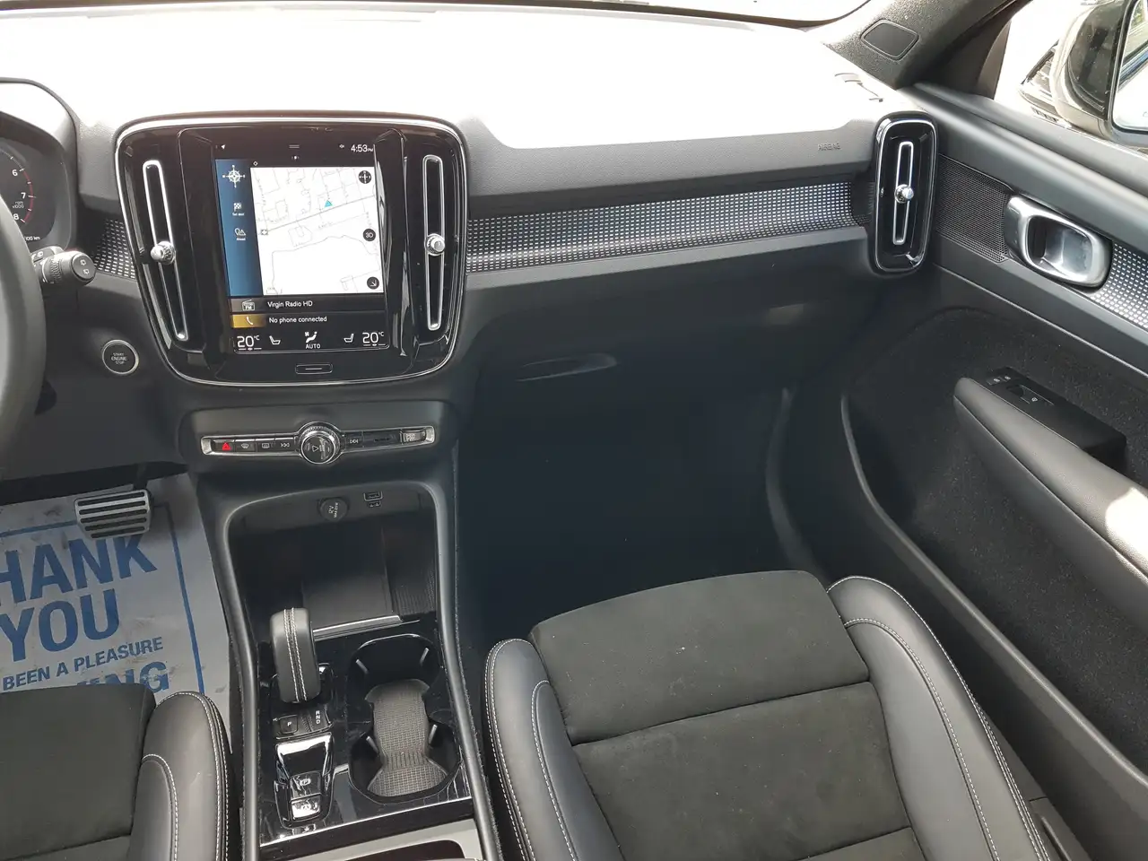 Volvo XC40 снимка Volvo XC40