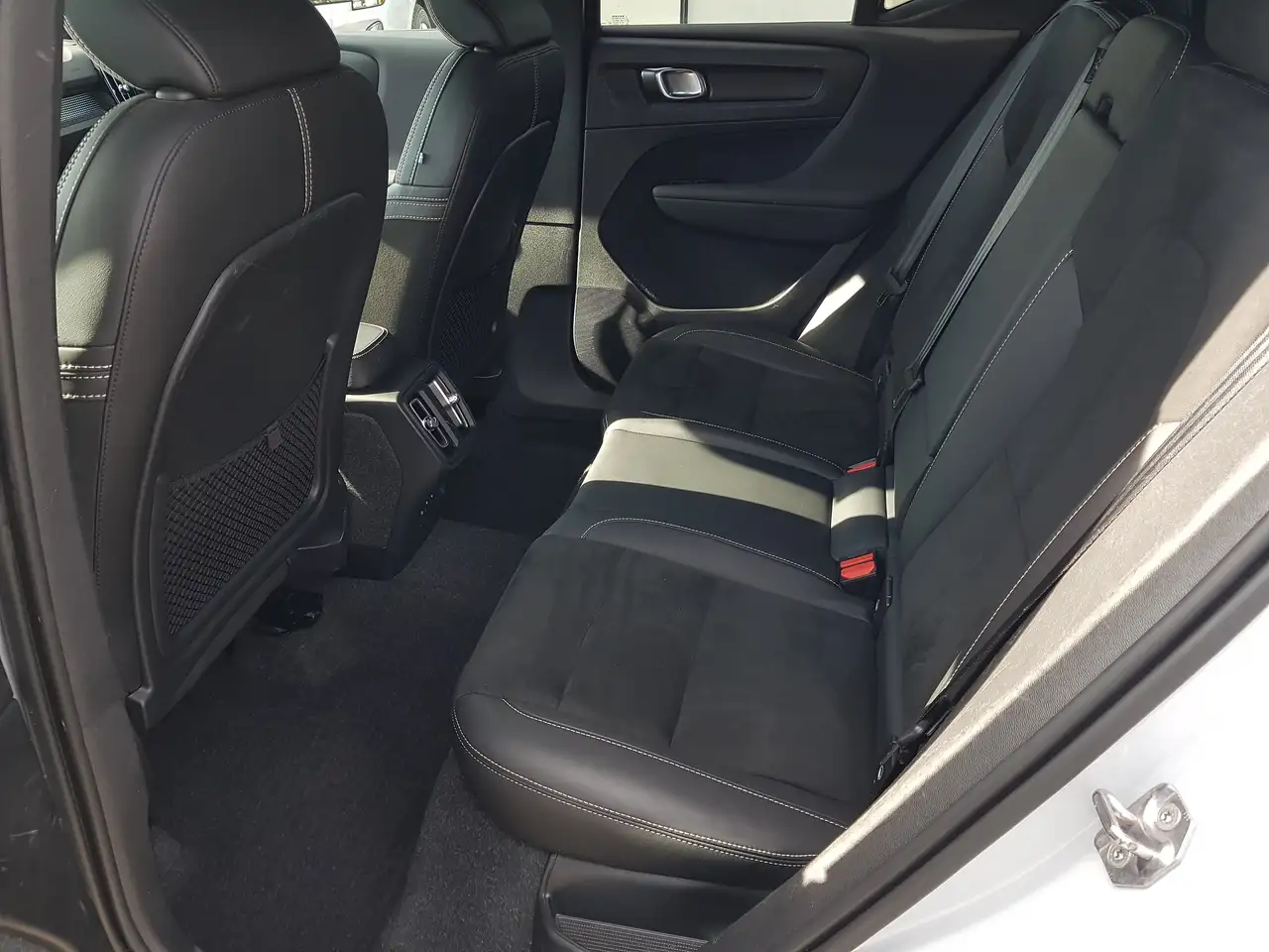 Volvo XC40 снимка Volvo XC40