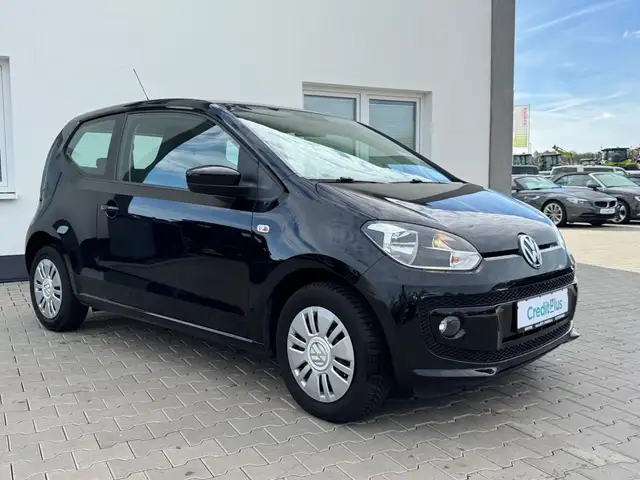Volkswagen up! view 2