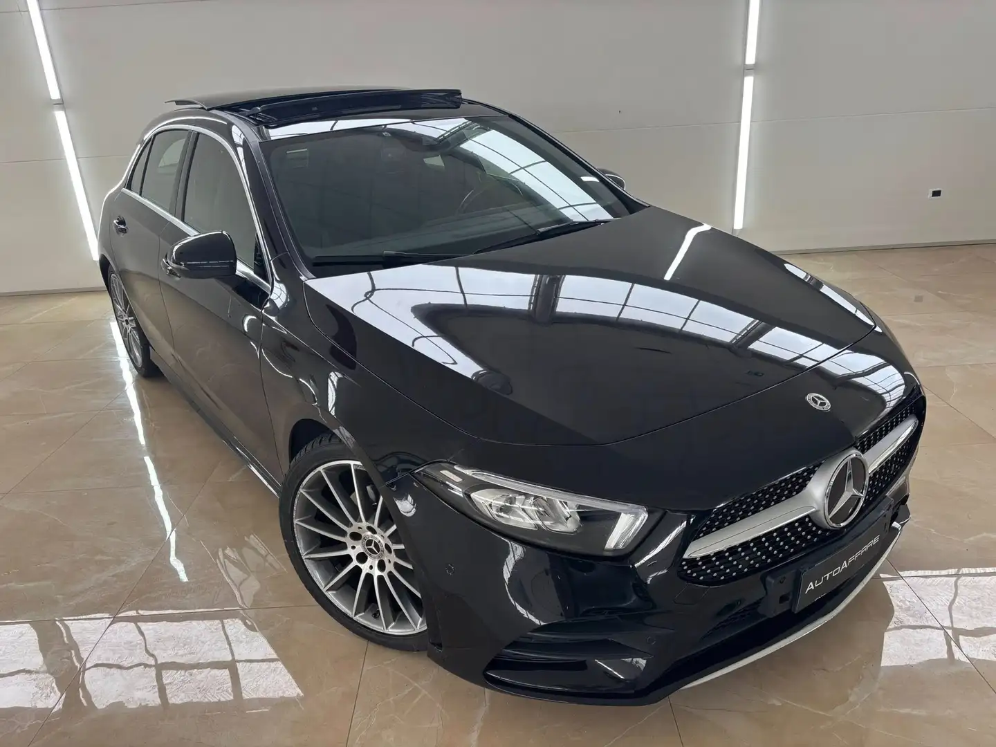 Mercedes-Benz A 180 Classe A - W177 2018 d Premium amg + tetto Nero - 2