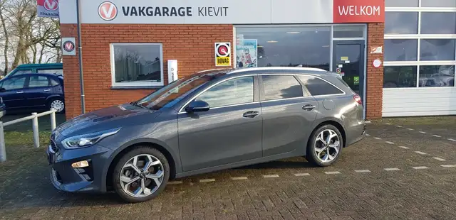 Kia Ceed SW / cee'd SW Sportswagon 1.4 T-GDi ExecutiveL