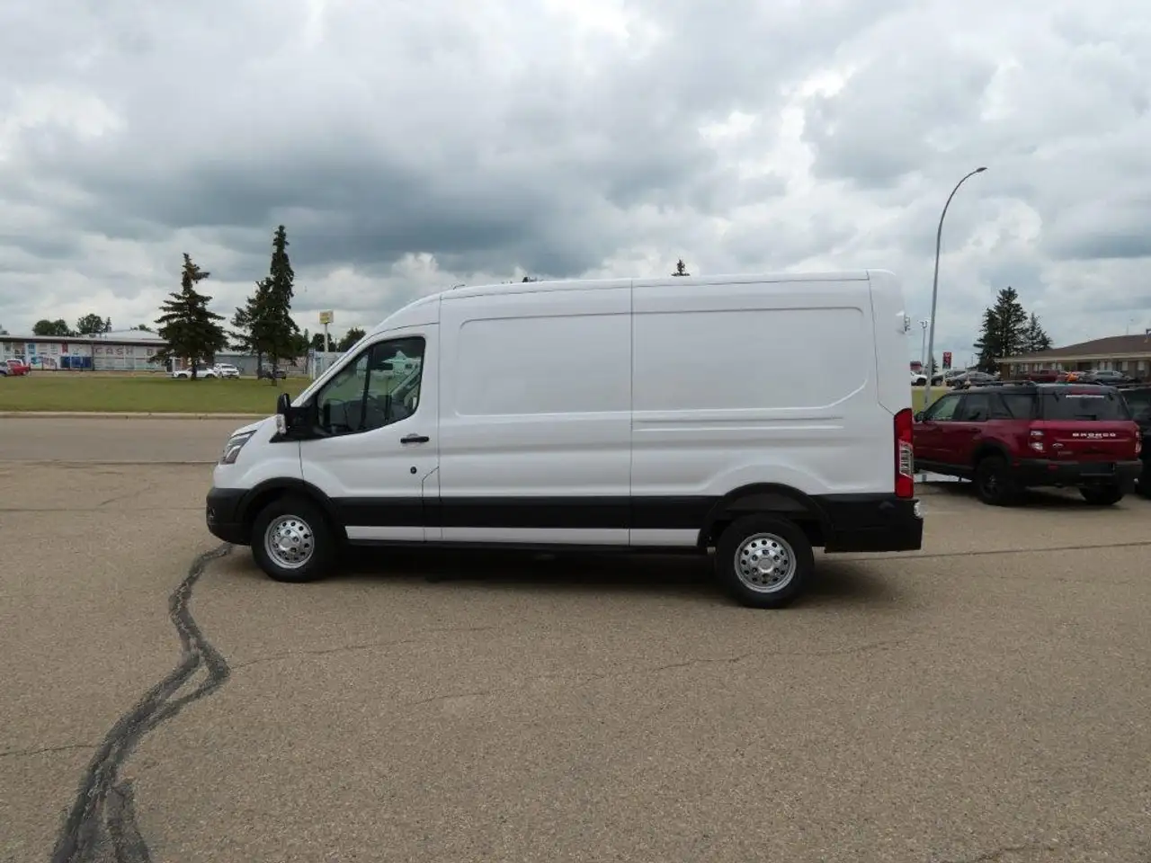 Ford Transit Cargo Van снимка Ford Transit Cargo Van