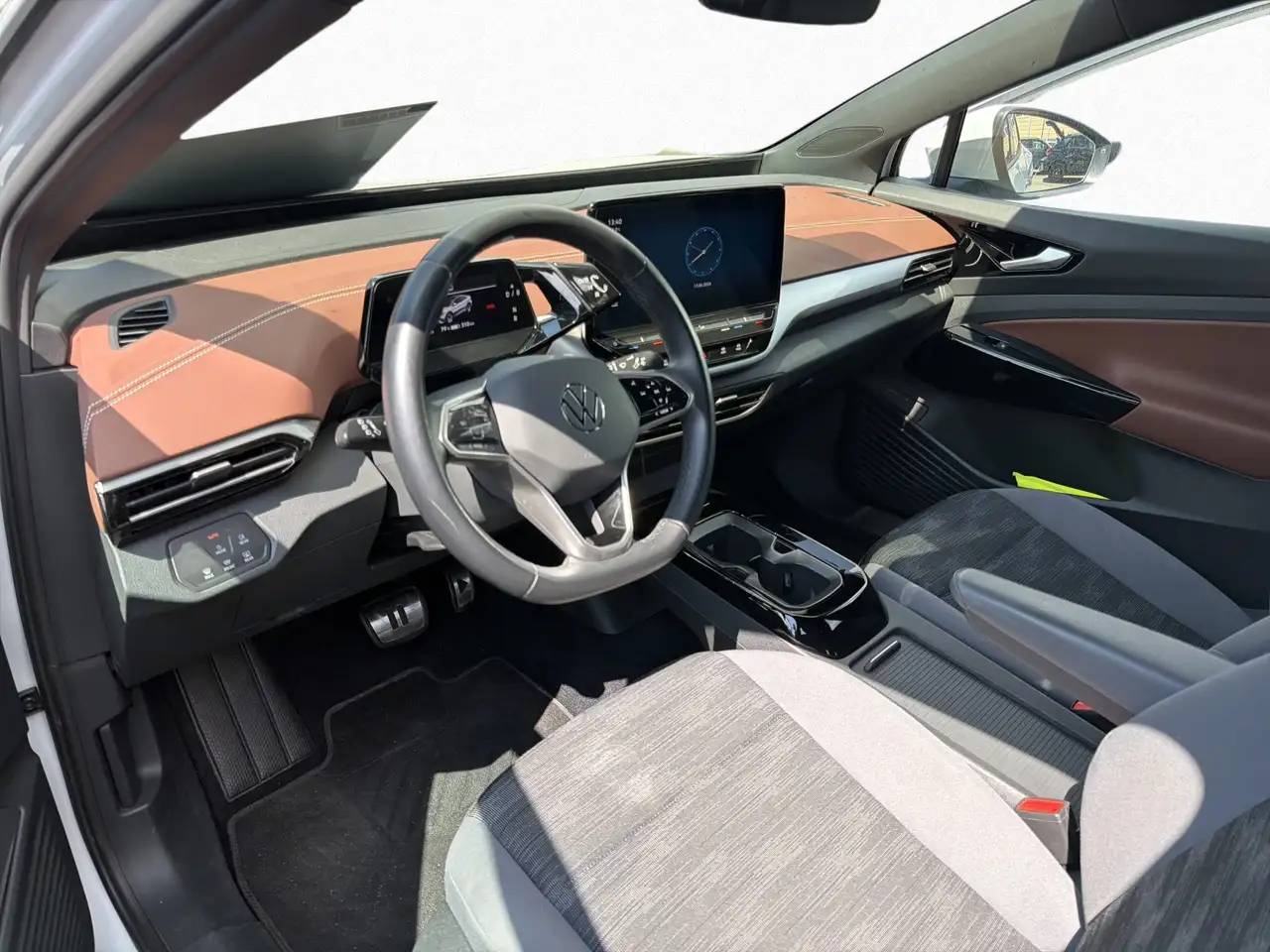 Volkswagen ID.5 Pro Performance 77 kWh KAMERA NAVI SHZ 9