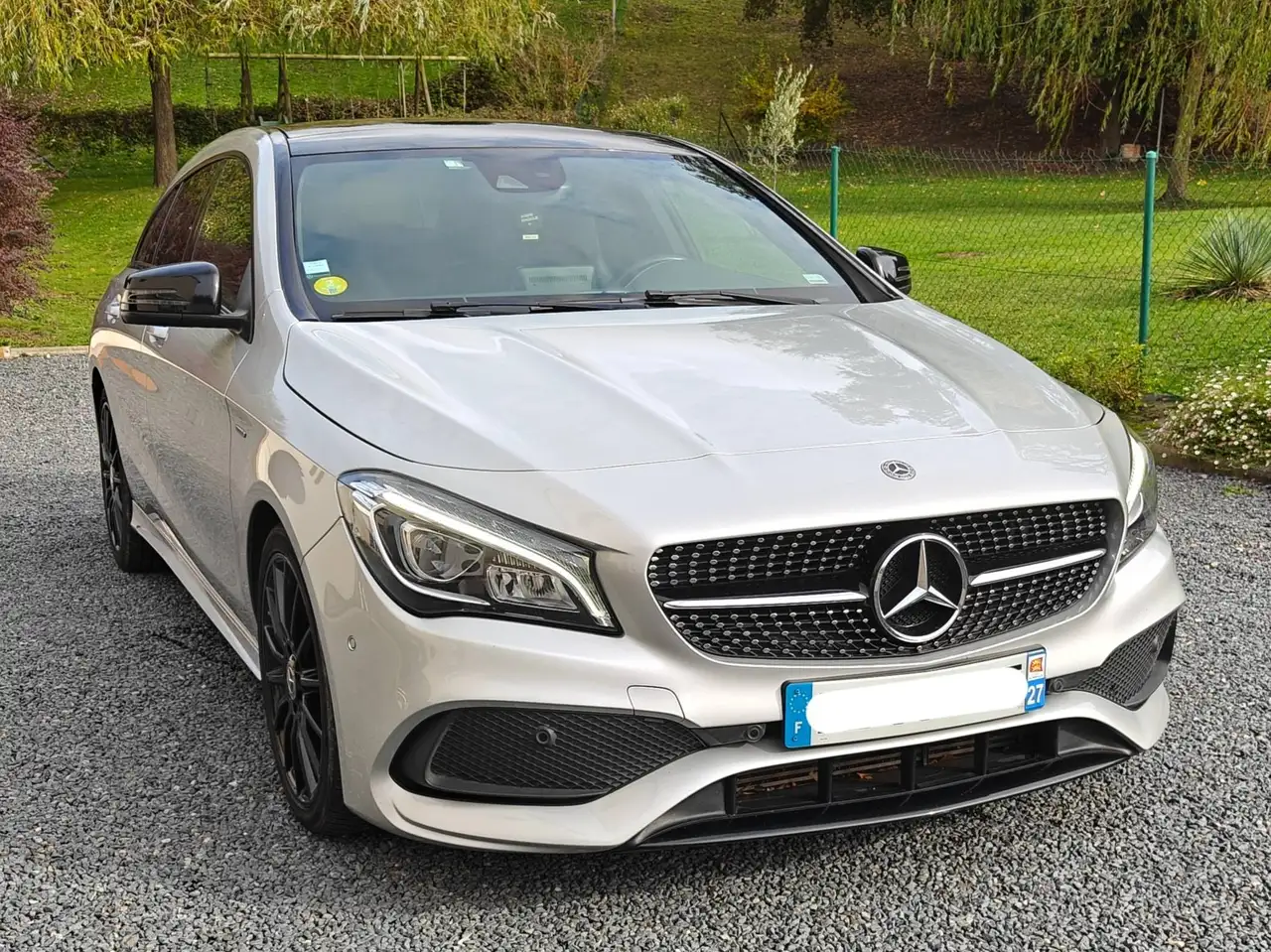 Mercedes-Benz CLA 220