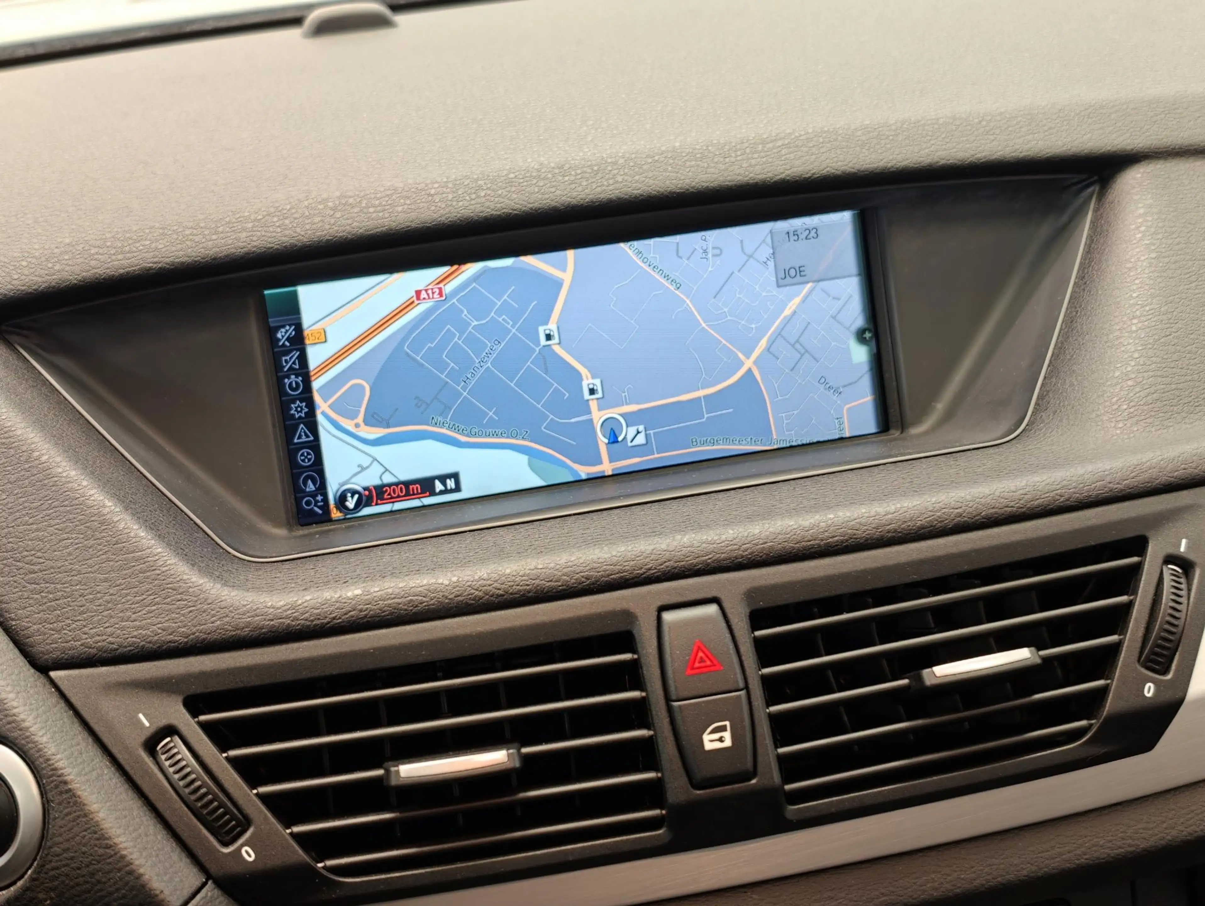 BMW X1 sDrive18i Executive — photo 15