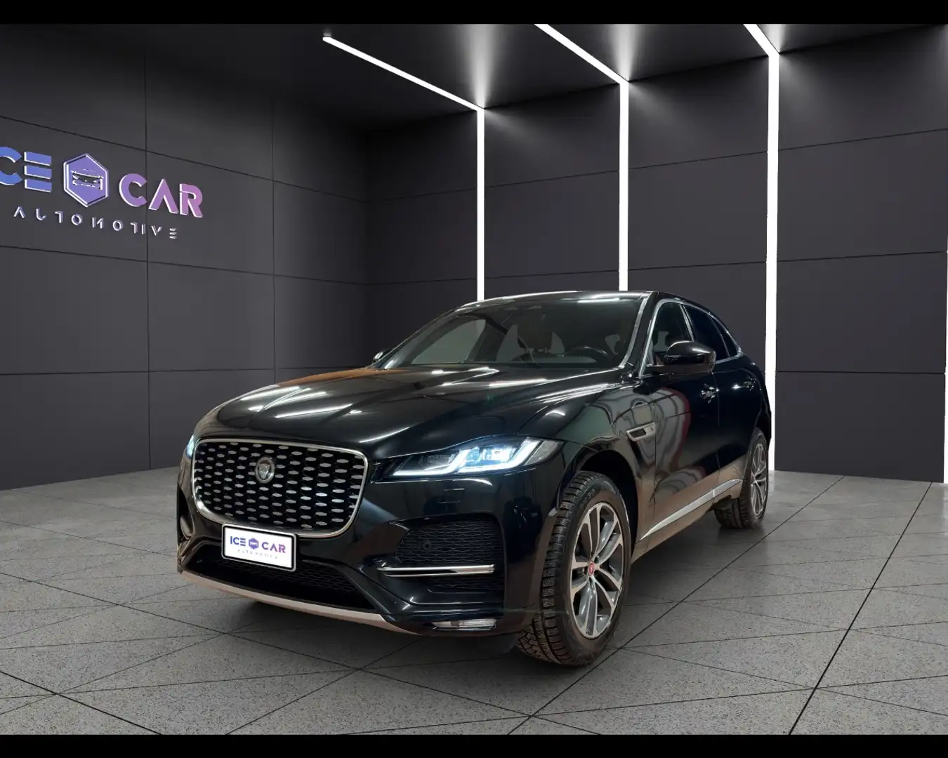 Jaguar F-Pace 2.0 D 204 CV AWD aut. S Bleu - 2