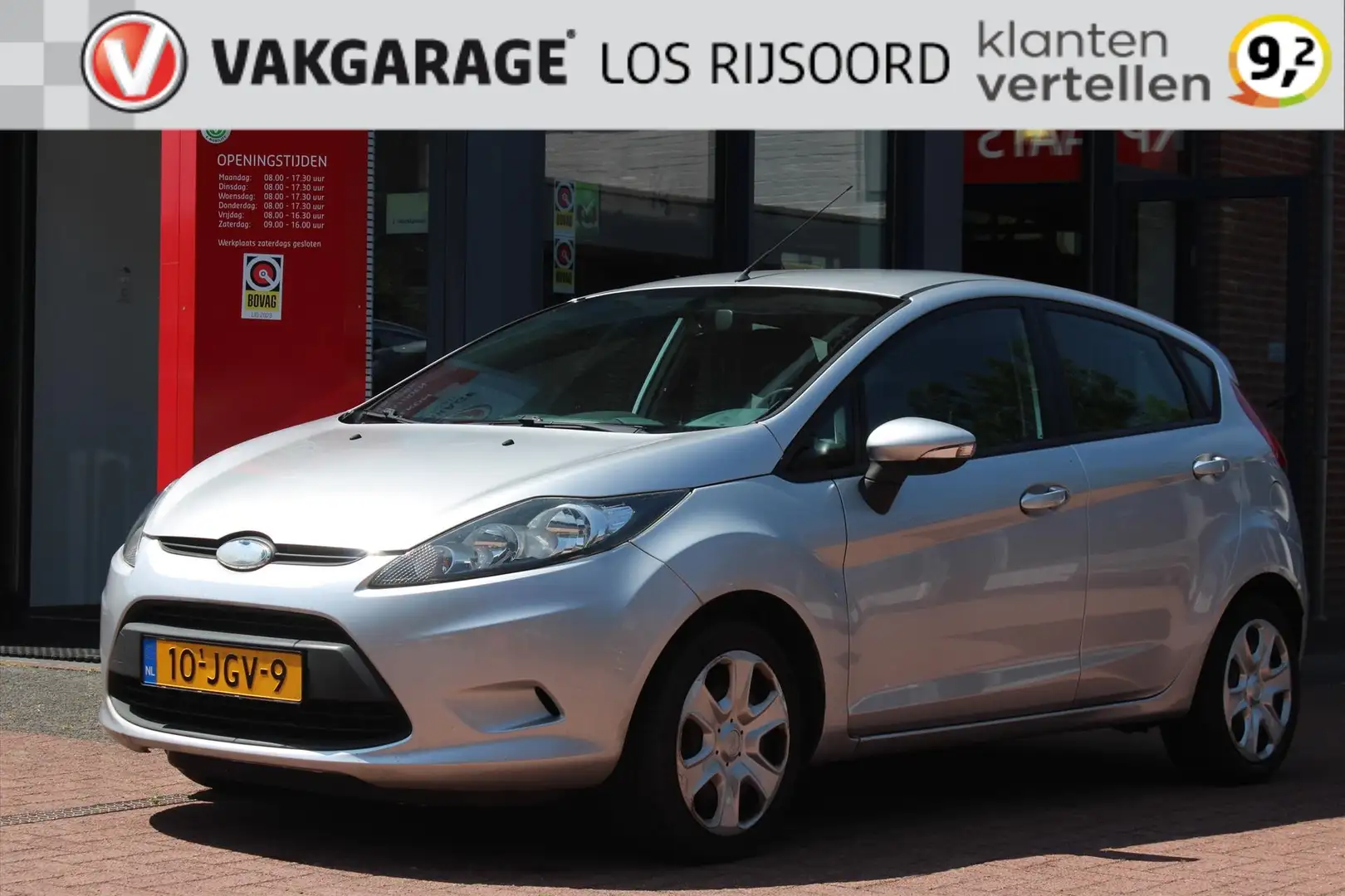 Ford Fiesta 1.25 *Trend* | Trekhaak | Nieuwe APK!! | A/C | Leu Gris - 1