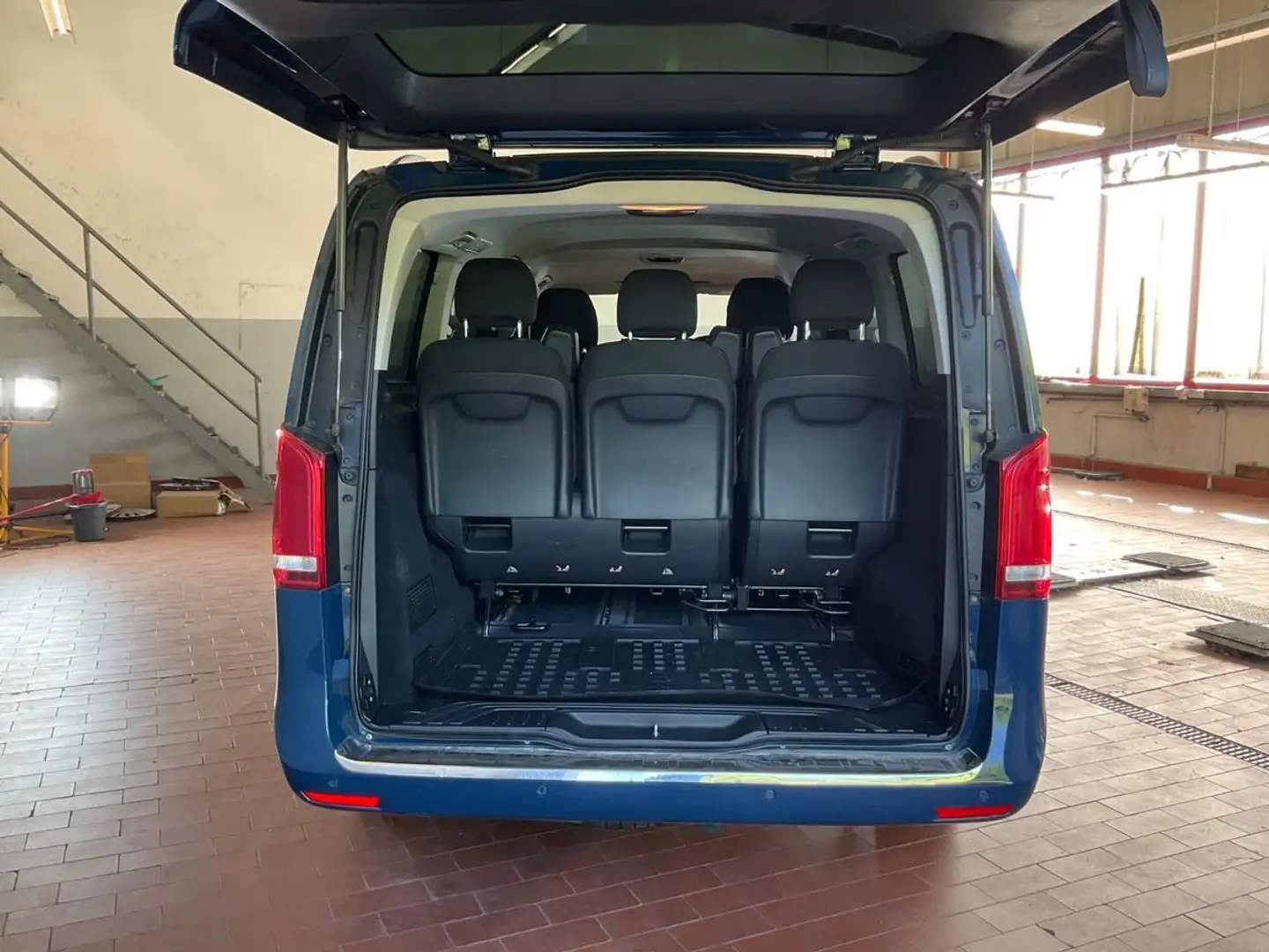Mercedes-Benz V 220 V 220 d lang Azul - 2
