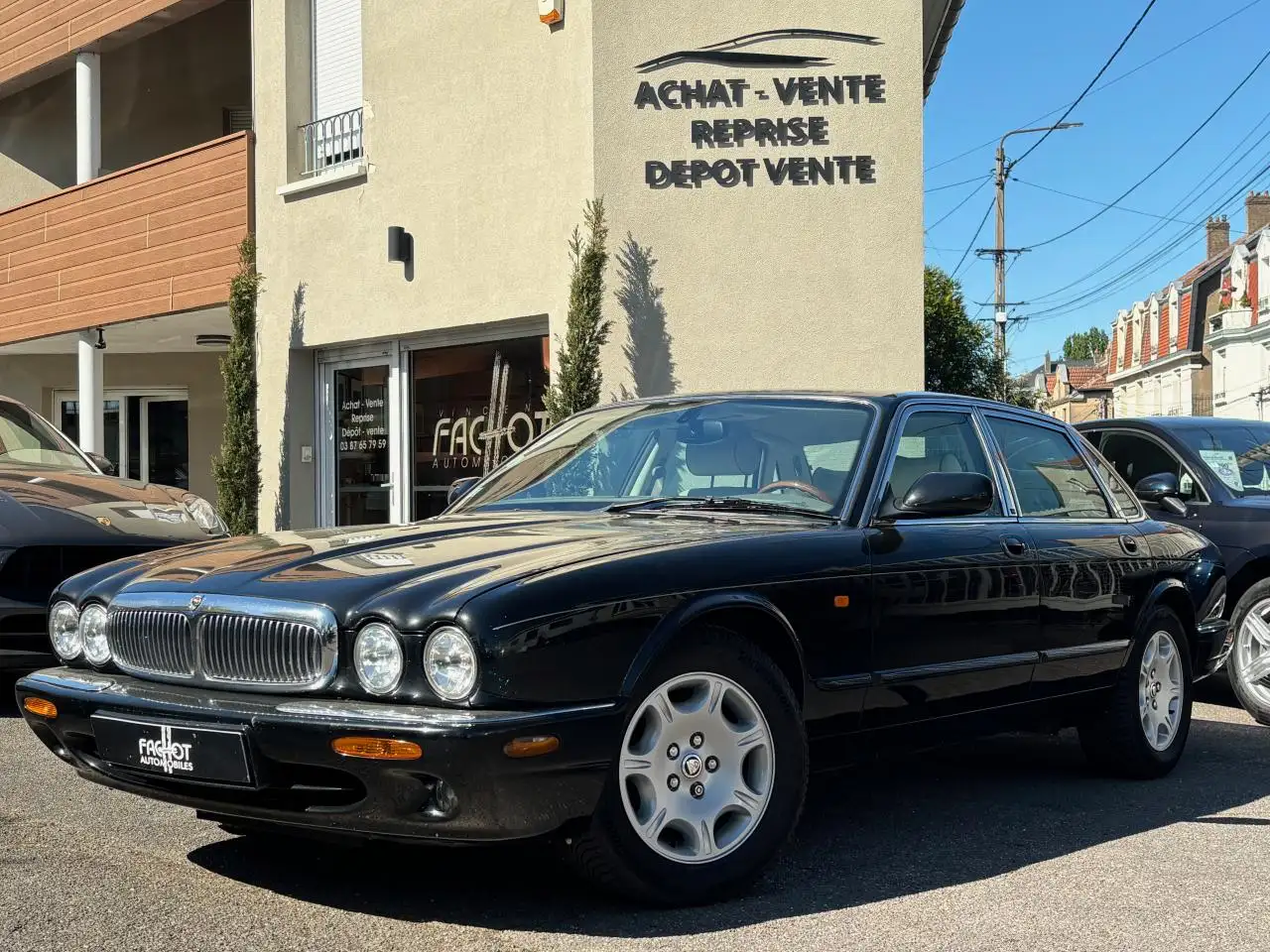Jaguar XJ 8 3.2i V8 - BVA