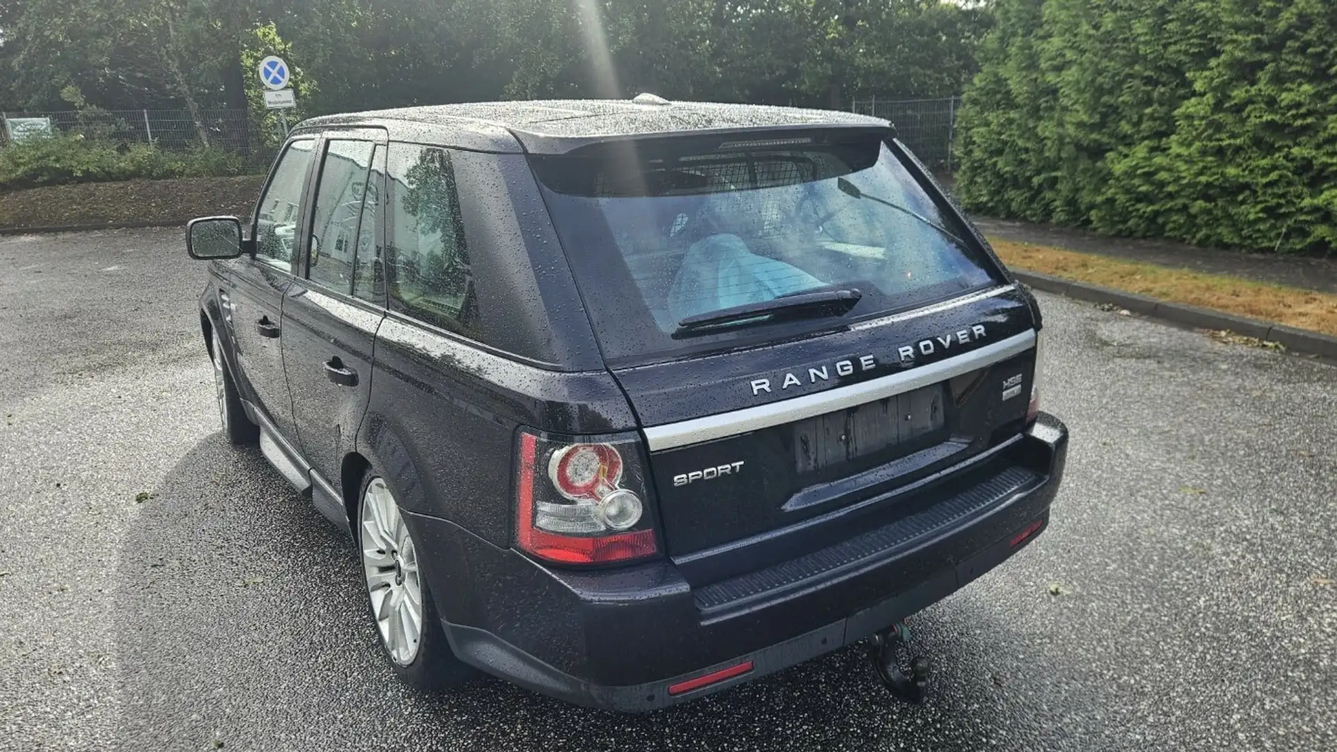Land Rover Range Rover Sport SDV6 HSE Noir - 2