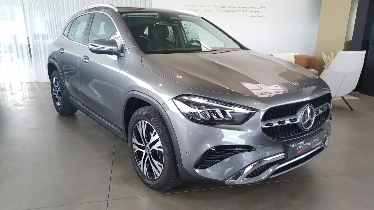 Mercedes-Benz GLA 180
