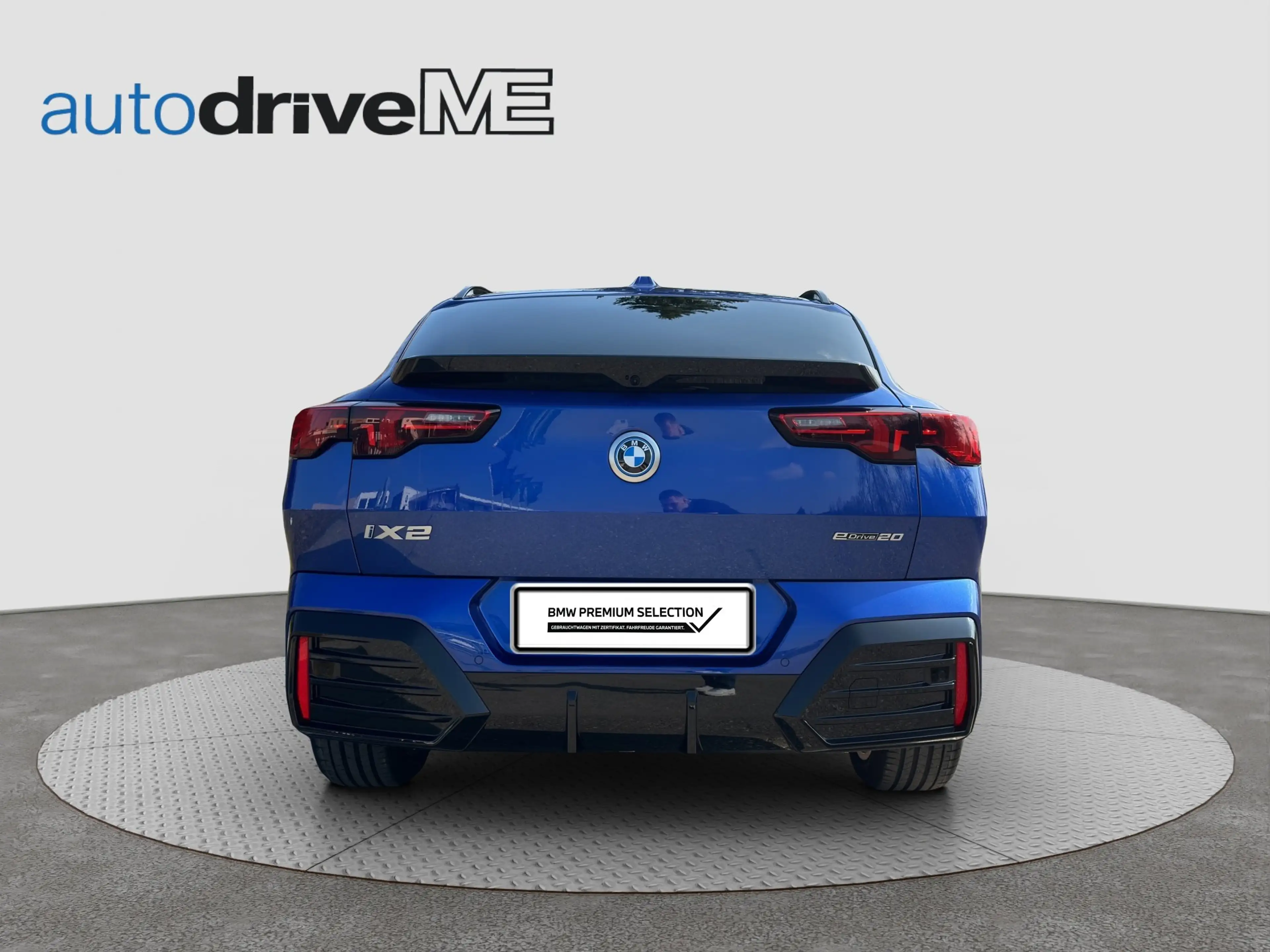 BMW iX2 eDrive 20 M-Sport eDrive KAM LED ACC Kam. LM — photo 4