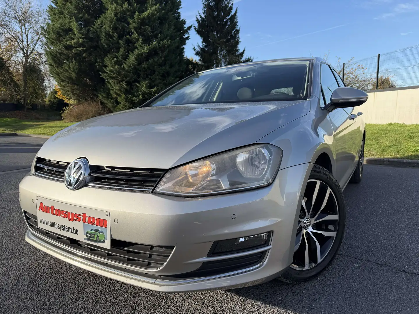 Volkswagen Golf Golf 1.6 TDi Highline*Garantie 1an*Carpass* Gris - 1