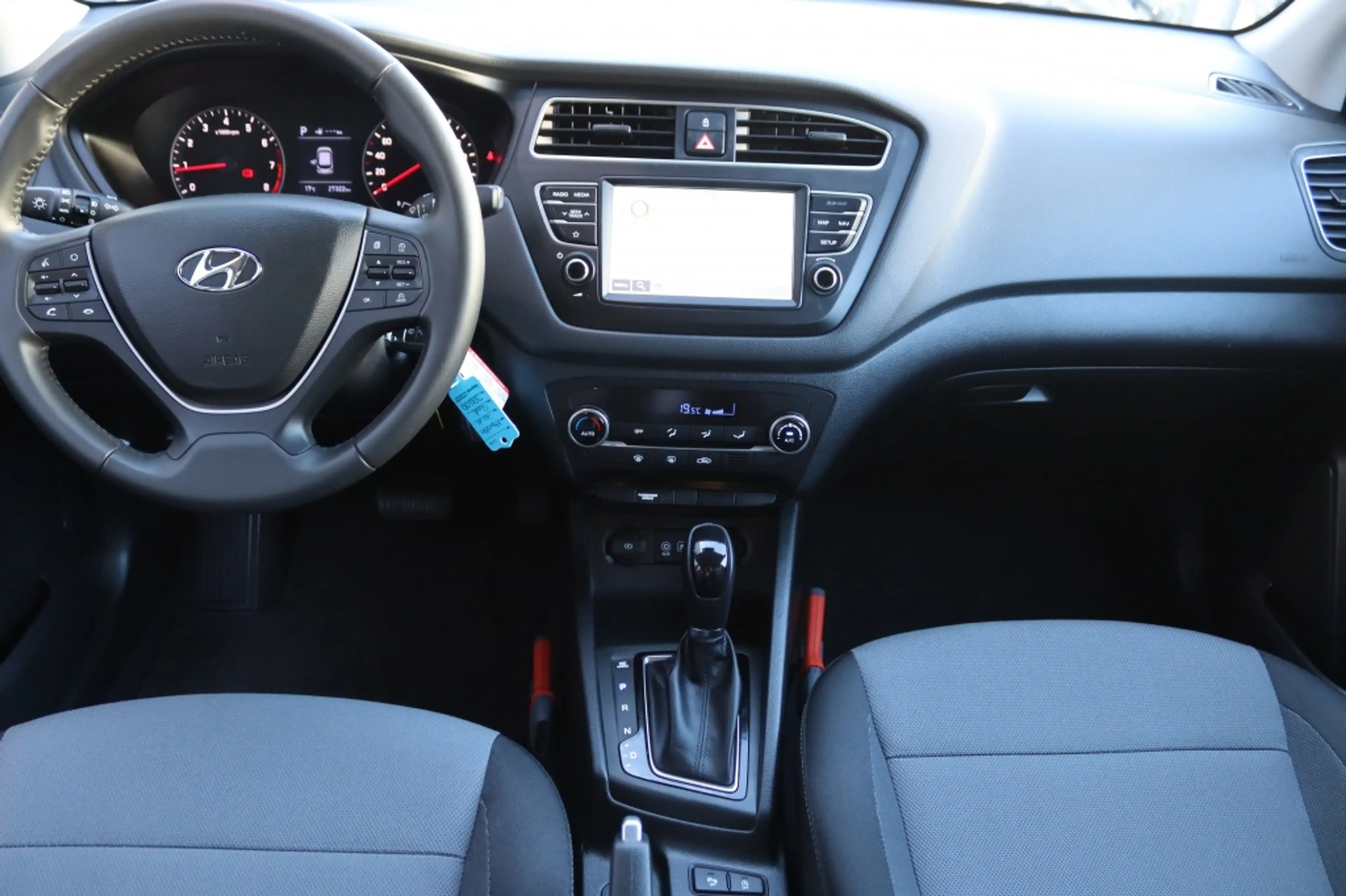 Hyundai i20 1.0 T-GDI Comfort|Automaat|Navi|Cam|Pdc|Climate|15 — photo 11