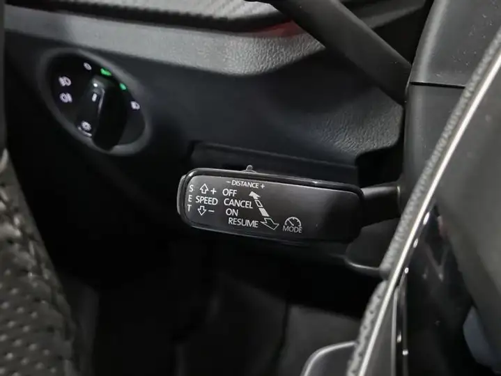 Škoda Kamiq 1.5 TSI DSG Monte Carlo 2025, foto 13
