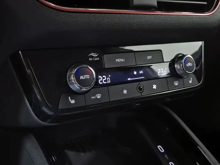 Škoda Kamiq 1.5 TSI DSG Monte Carlo 2025, foto 27