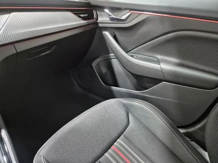 Škoda Kamiq 1.5 TSI DSG Monte Carlo 2025, foto 31