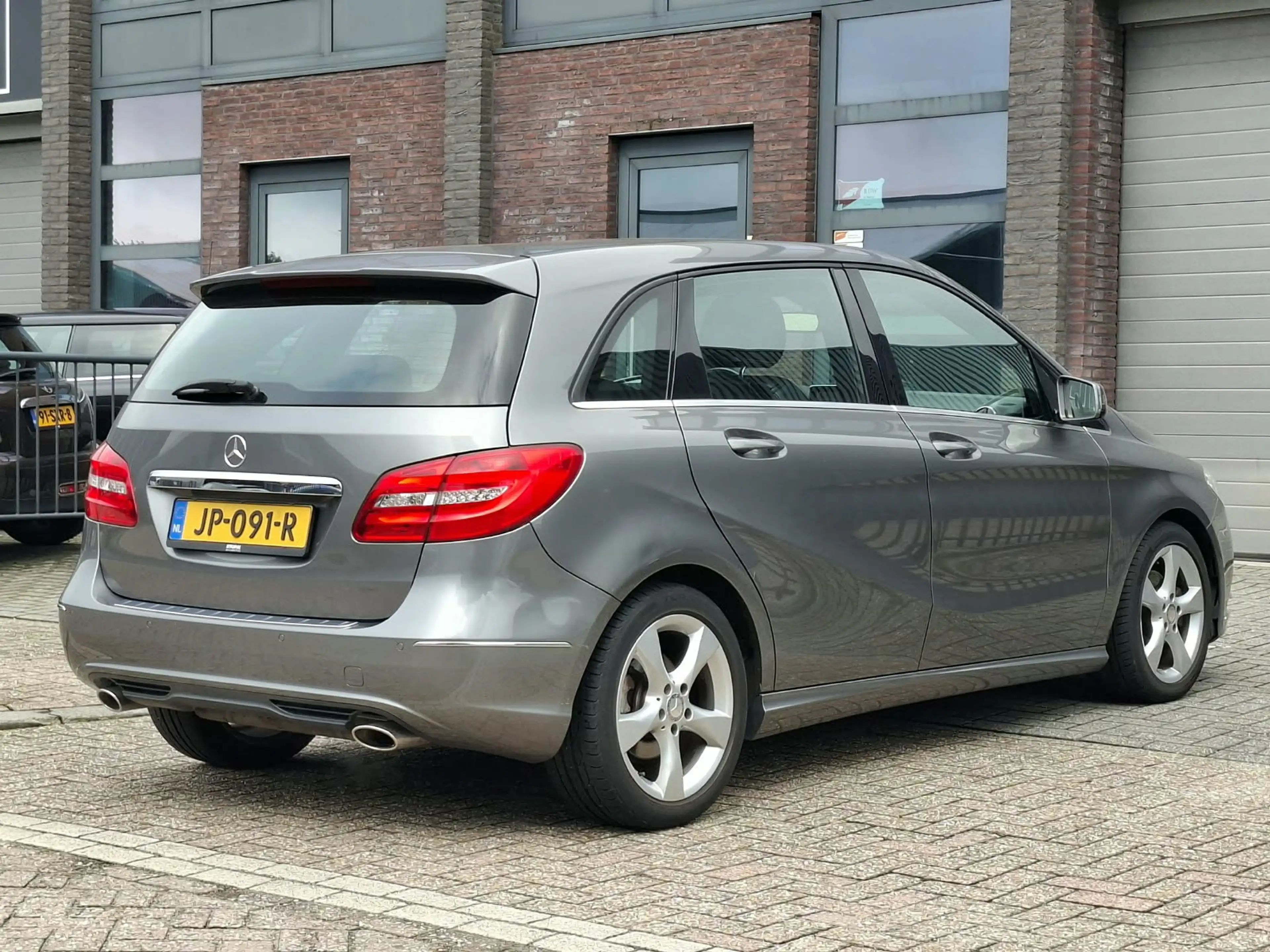 Mercedes-Benz B 180 Prestige | Bi-Xenon | Stoelverwarming — photo 8