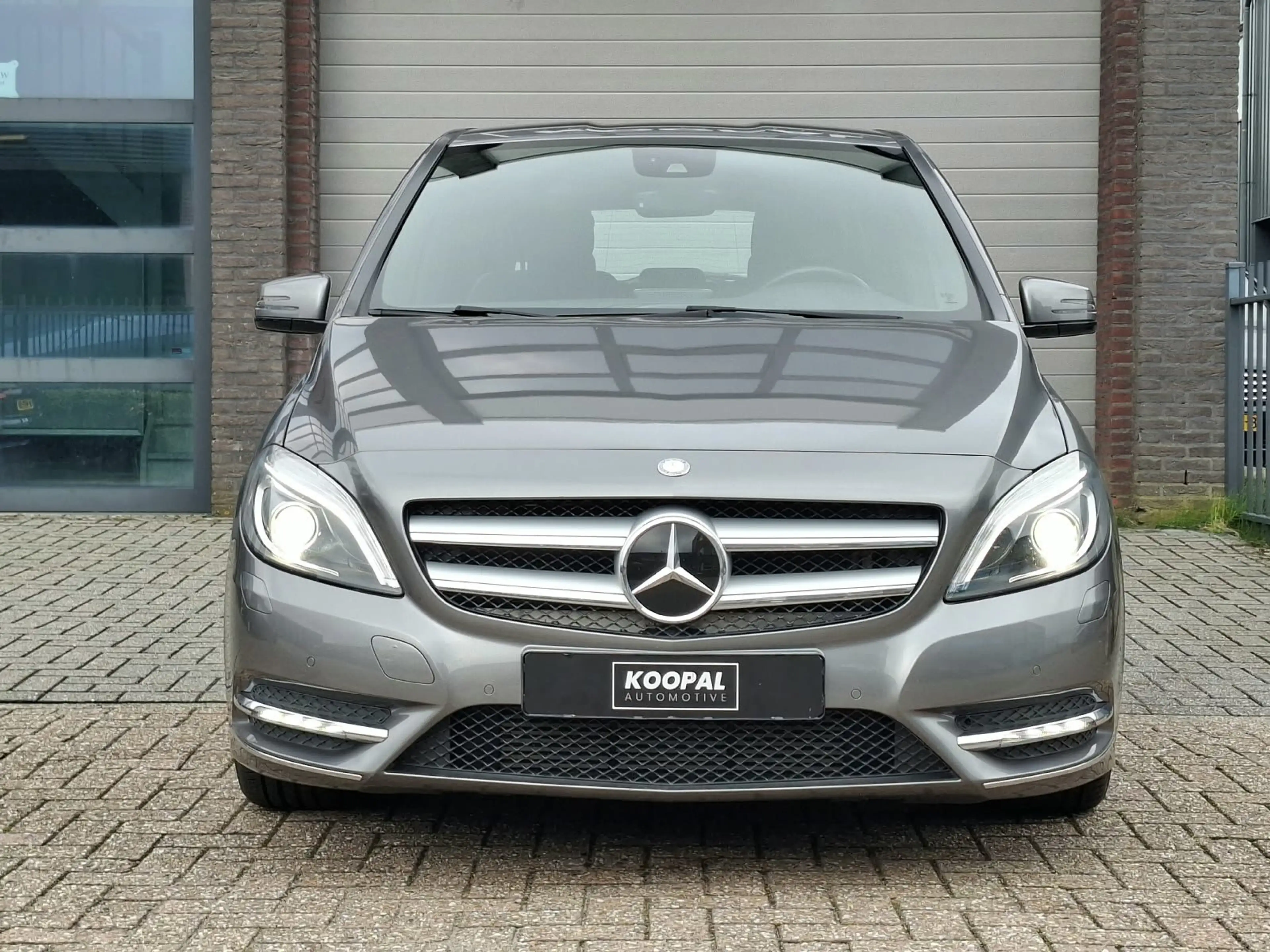 Mercedes-Benz B 180 Prestige | Bi-Xenon | Stoelverwarming — photo 5