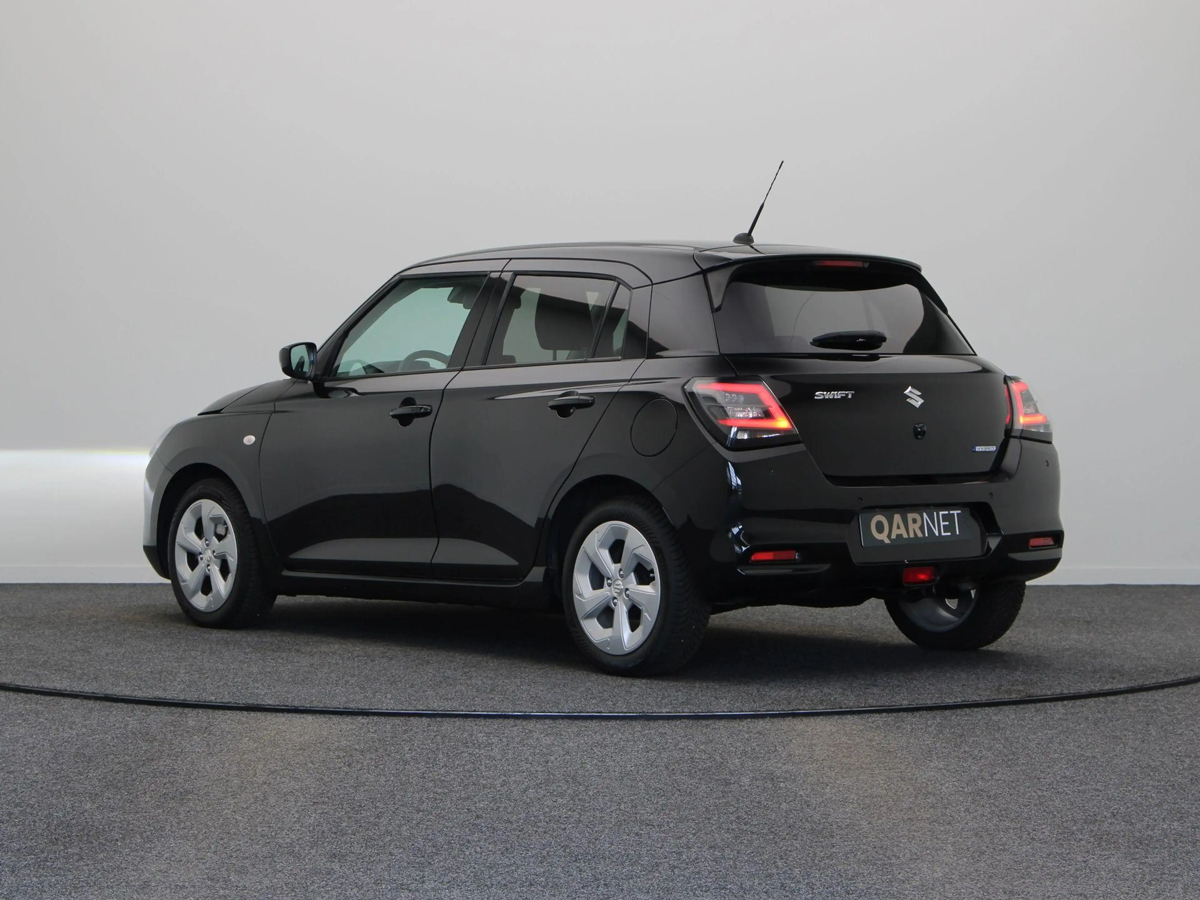 Suzuki Swift 1.2 Comfort Smart Hybrid | Achteruitrijcamera | St — photo 3