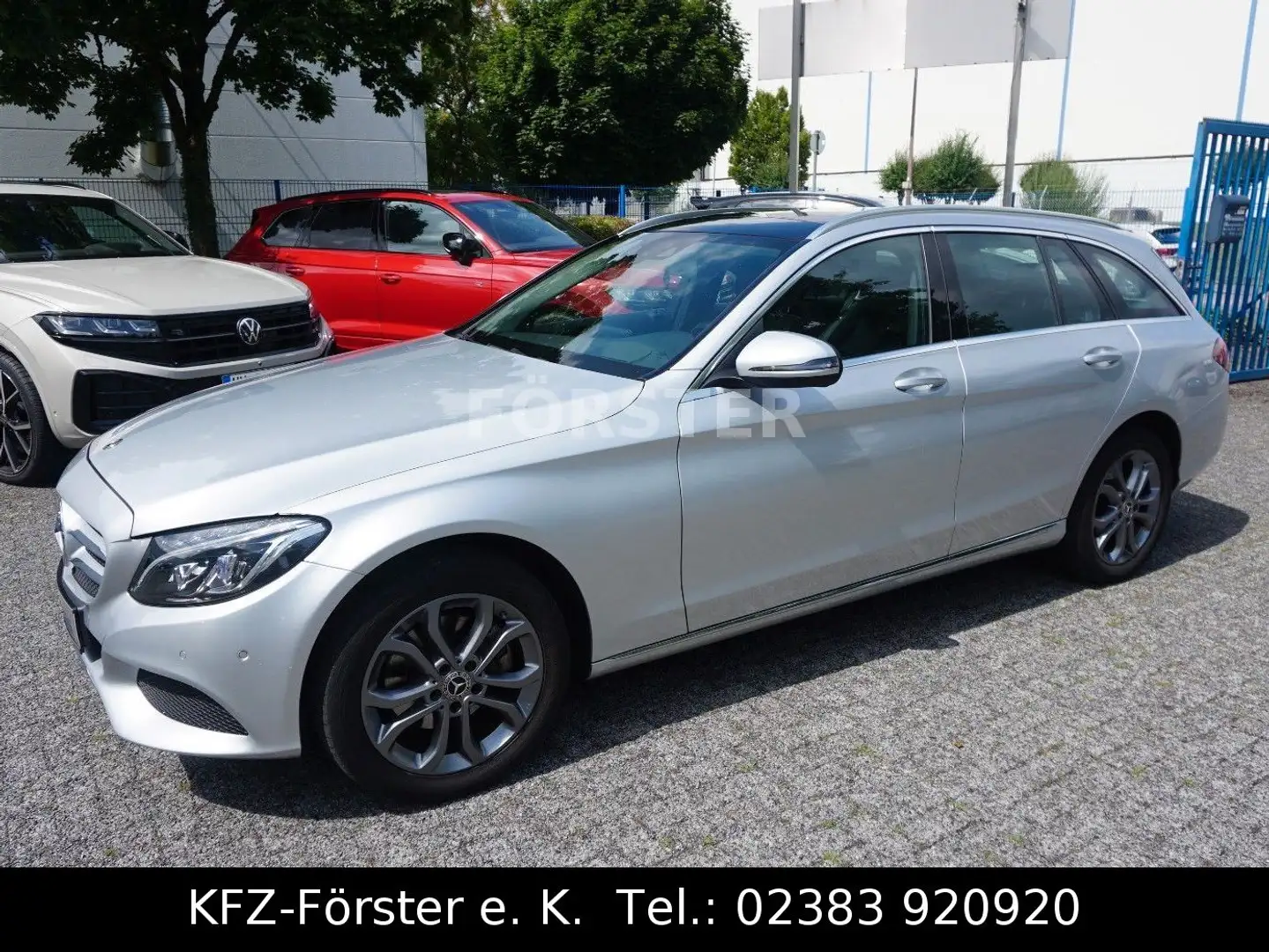 Mercedes-Benz C 200 C -Klasse C 200 T 4Matic AHK InspektionNEU Argento - 1
