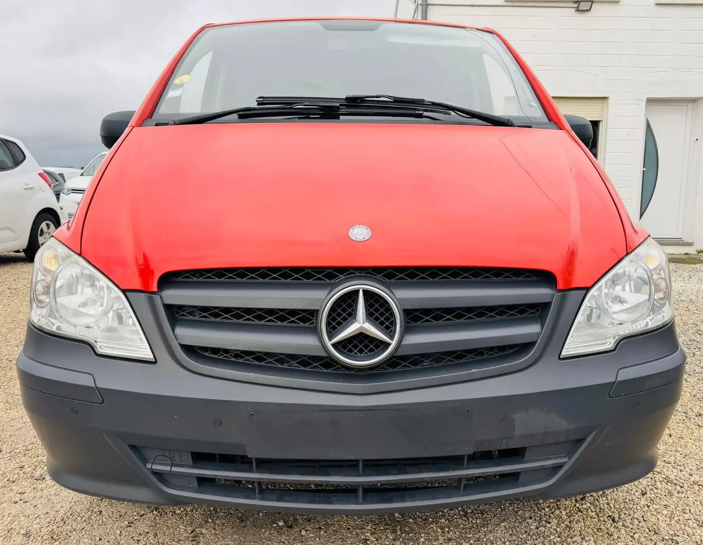 Mercedes-Benz Vito 110 CDI utilitaire Červená - 2