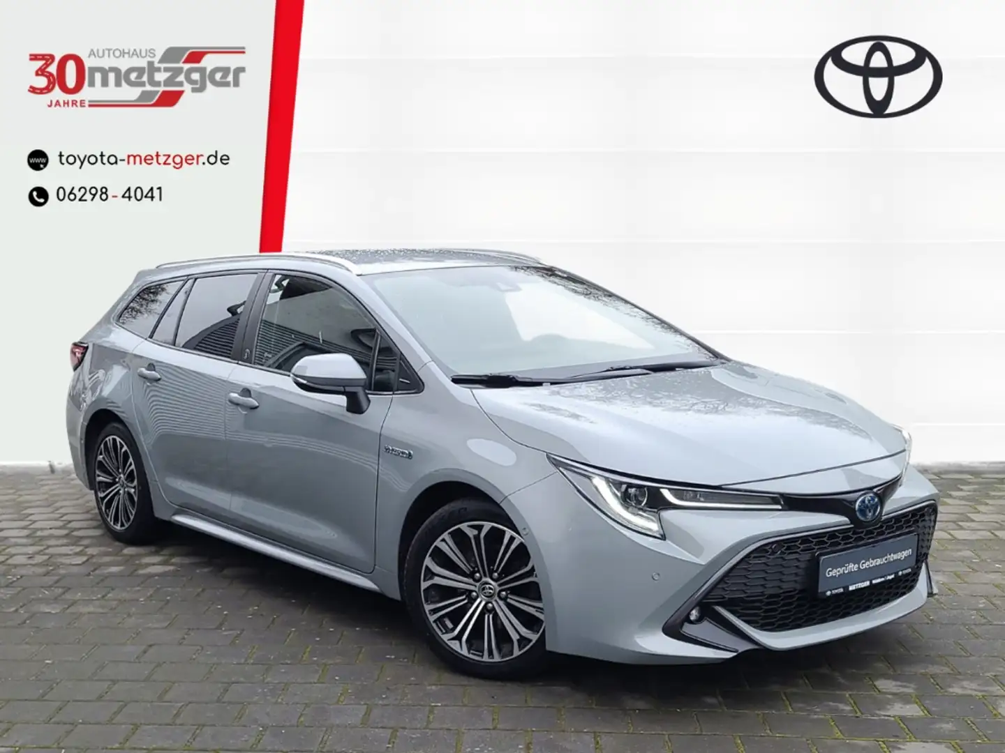 Toyota Corolla 2.0 Hybrid Touring Sports Team D + AHK +Apple CarP Gris - 1