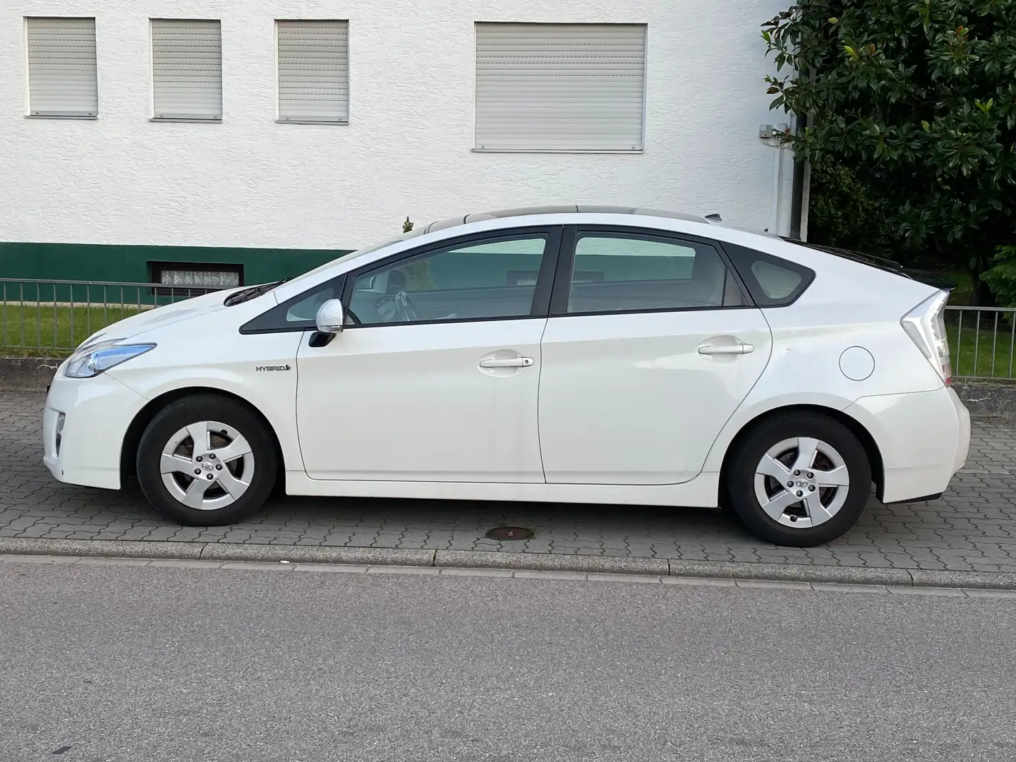 Toyota Prius Prius (Hybrid) Weiß - 2