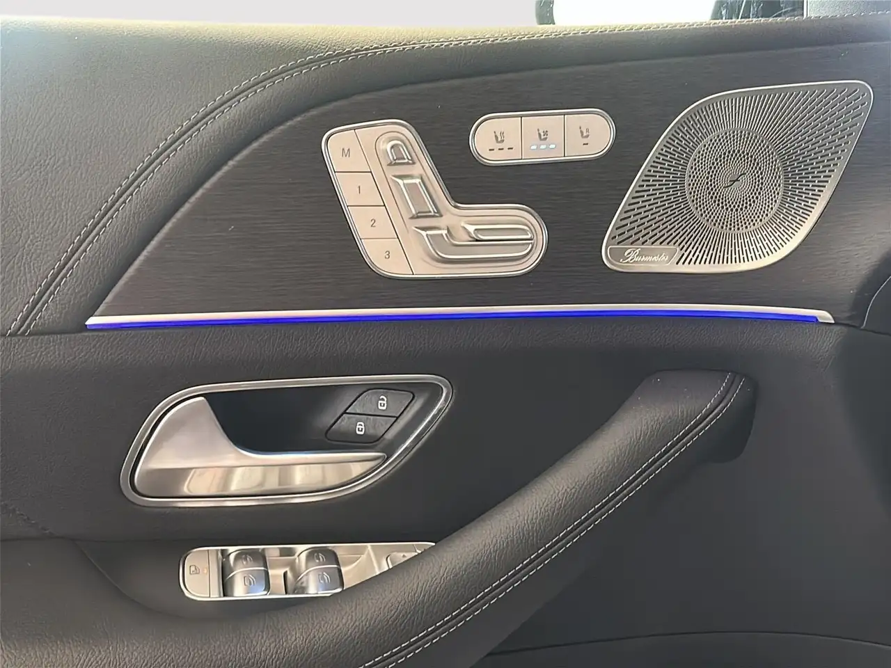 Mercedes-Benz GLE снимка Mercedes-Benz GLE