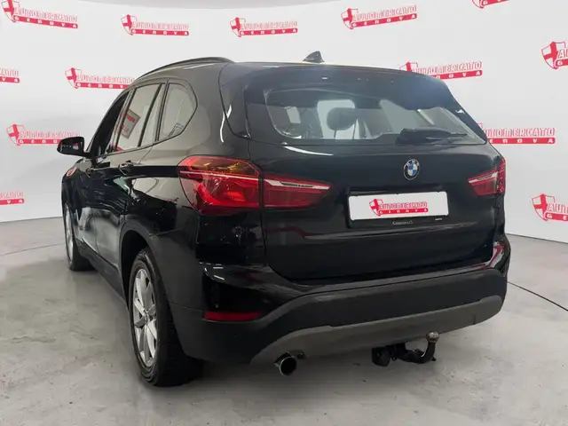 BMW X1 view 2