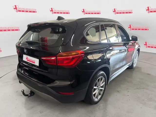 BMW X1 view 4