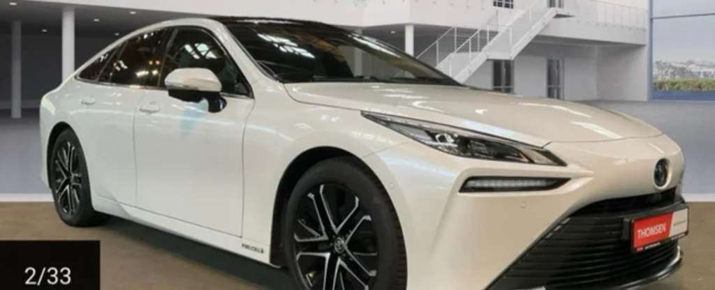 Toyota Mirai Luxury 180FCV - foto 1
