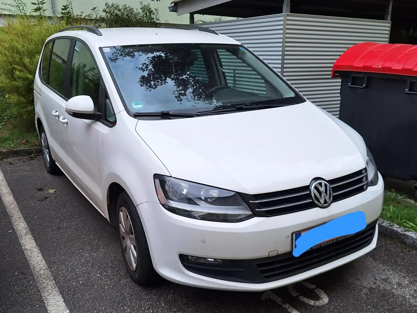 Volkswagen Sharan Sharan Trendline BMT 2,0 TDI DPF Trendline Weiß - 1